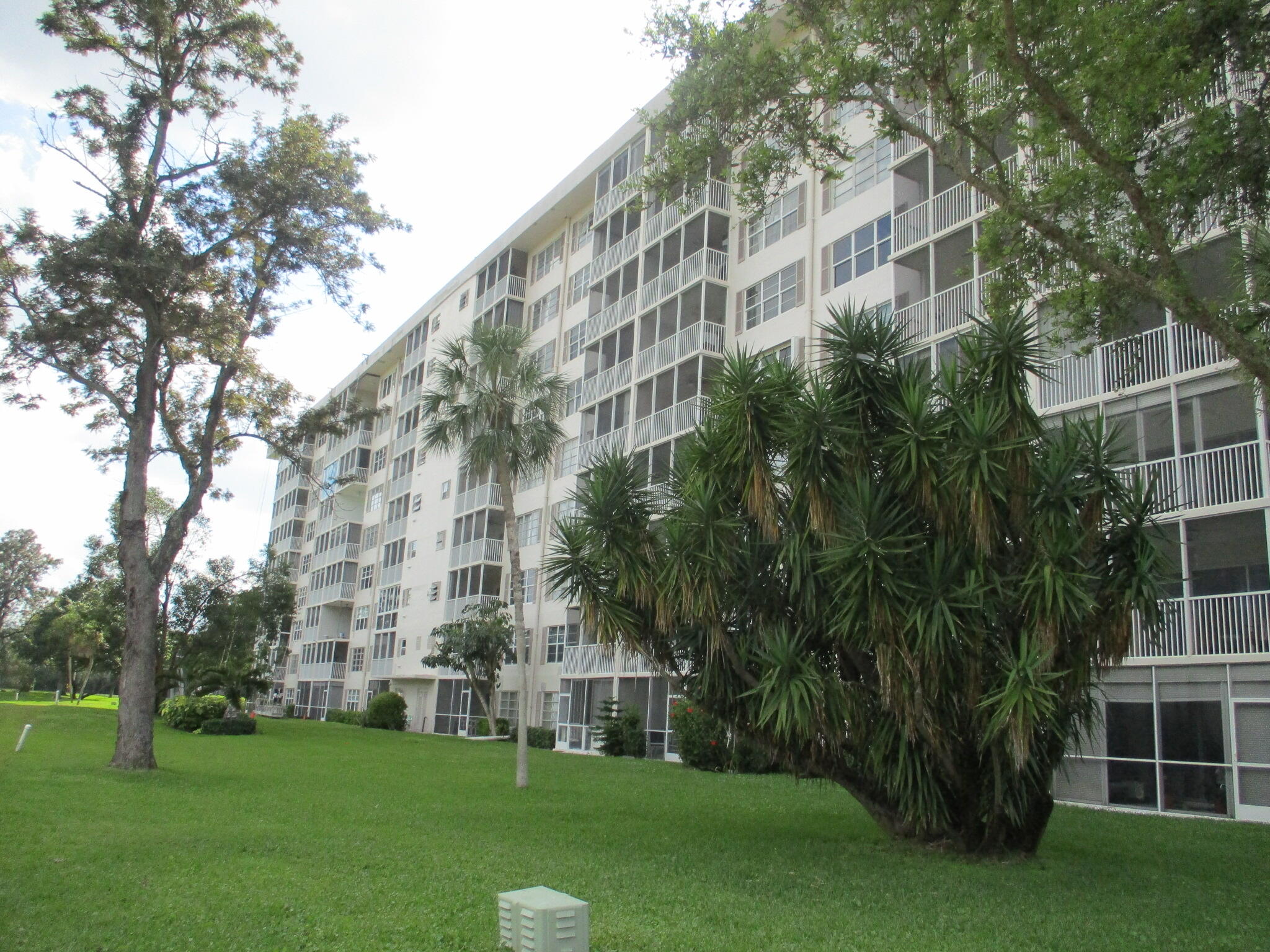 3300 N Palm Aire Drive 306