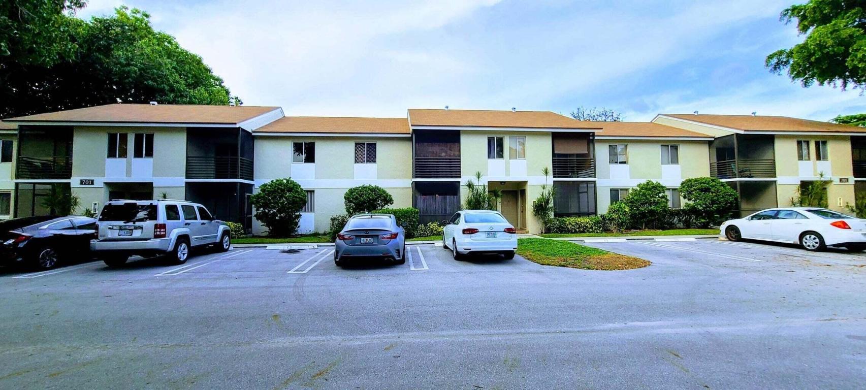 701 Gardens Drive 102, Pompano Beach Unit: 102
