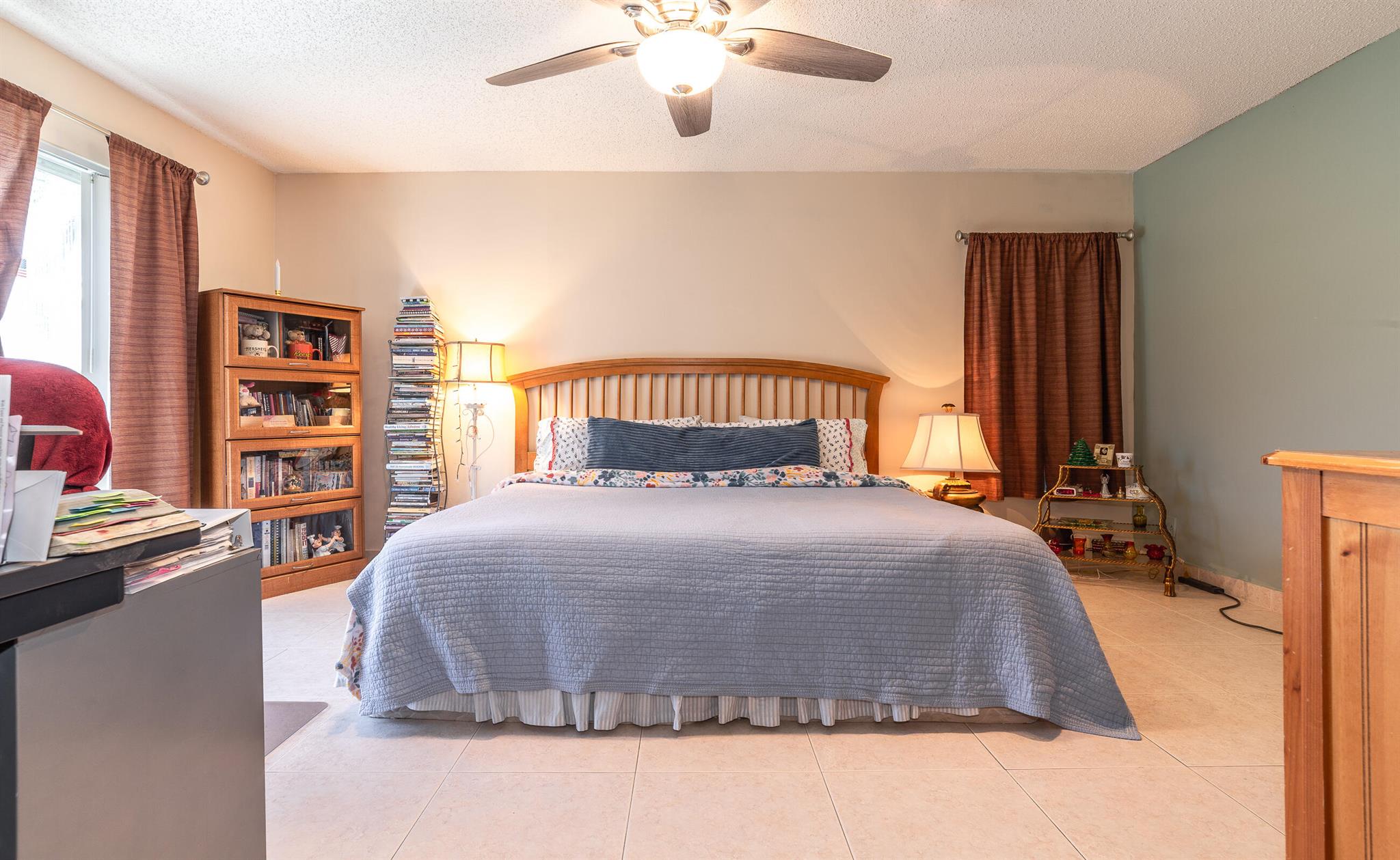 7076 Pine Manor Drive
