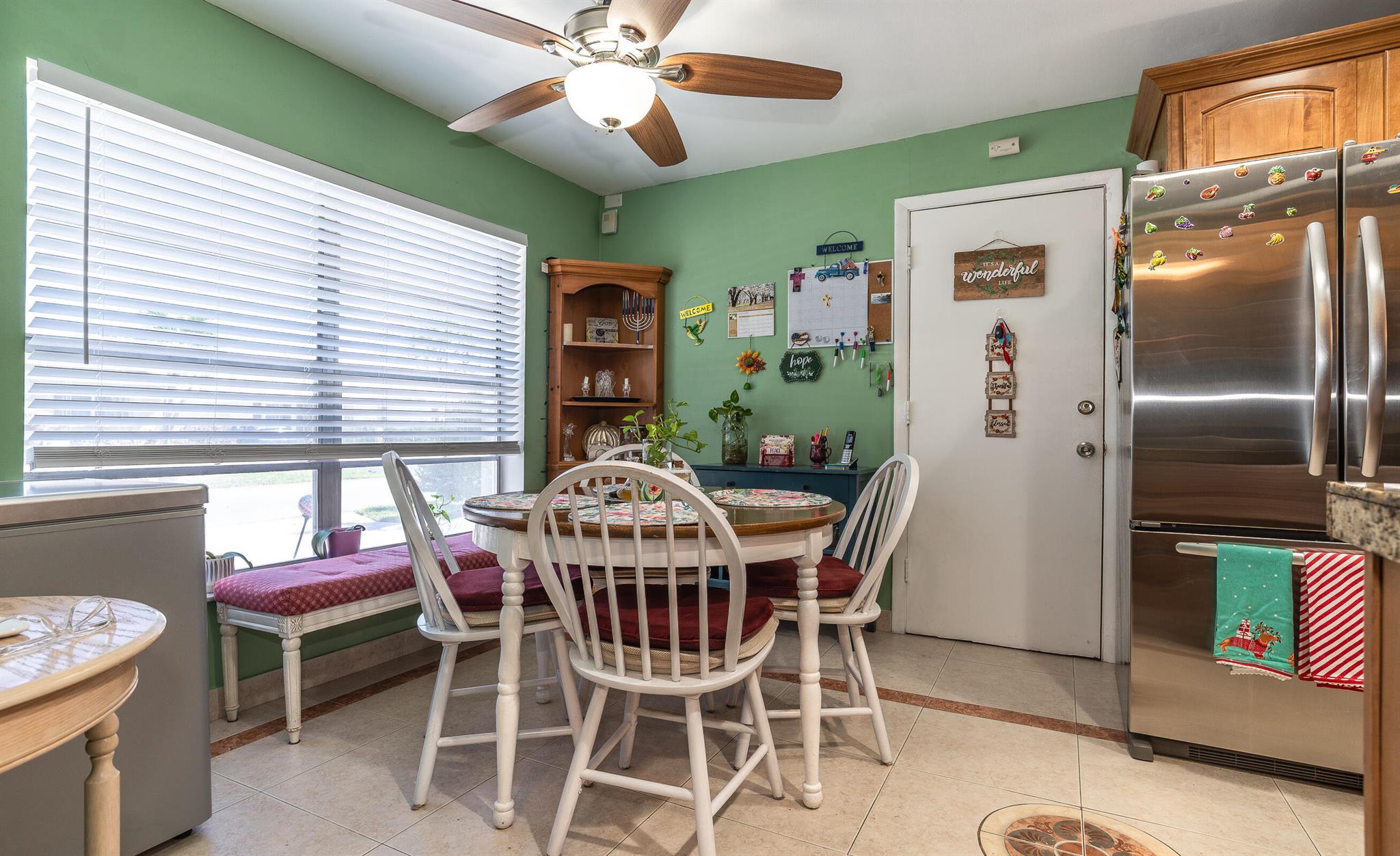 7076 Pine Manor Drive