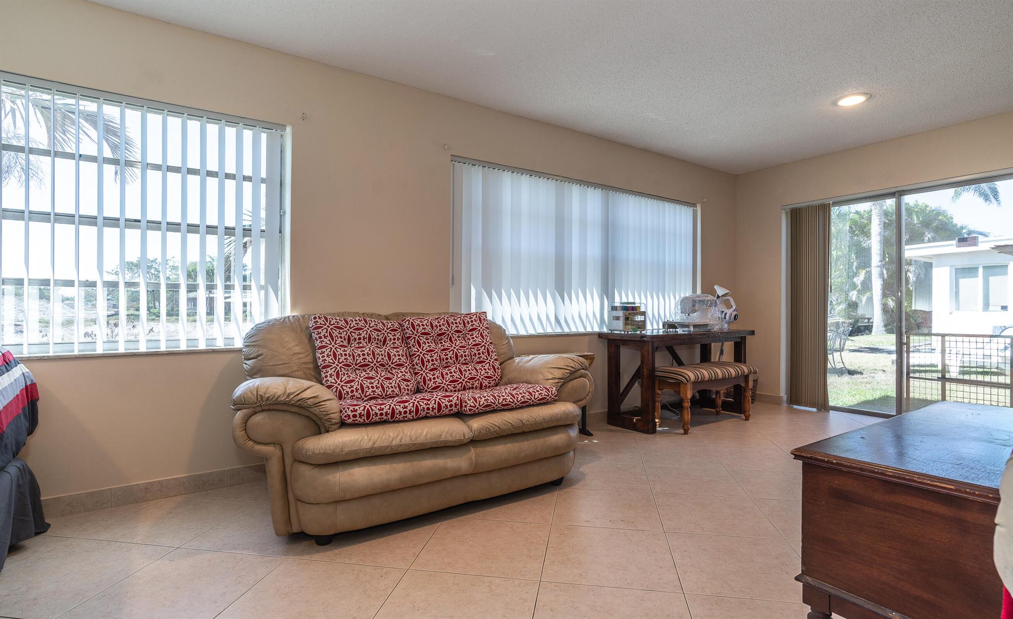 7076 Pine Manor Drive