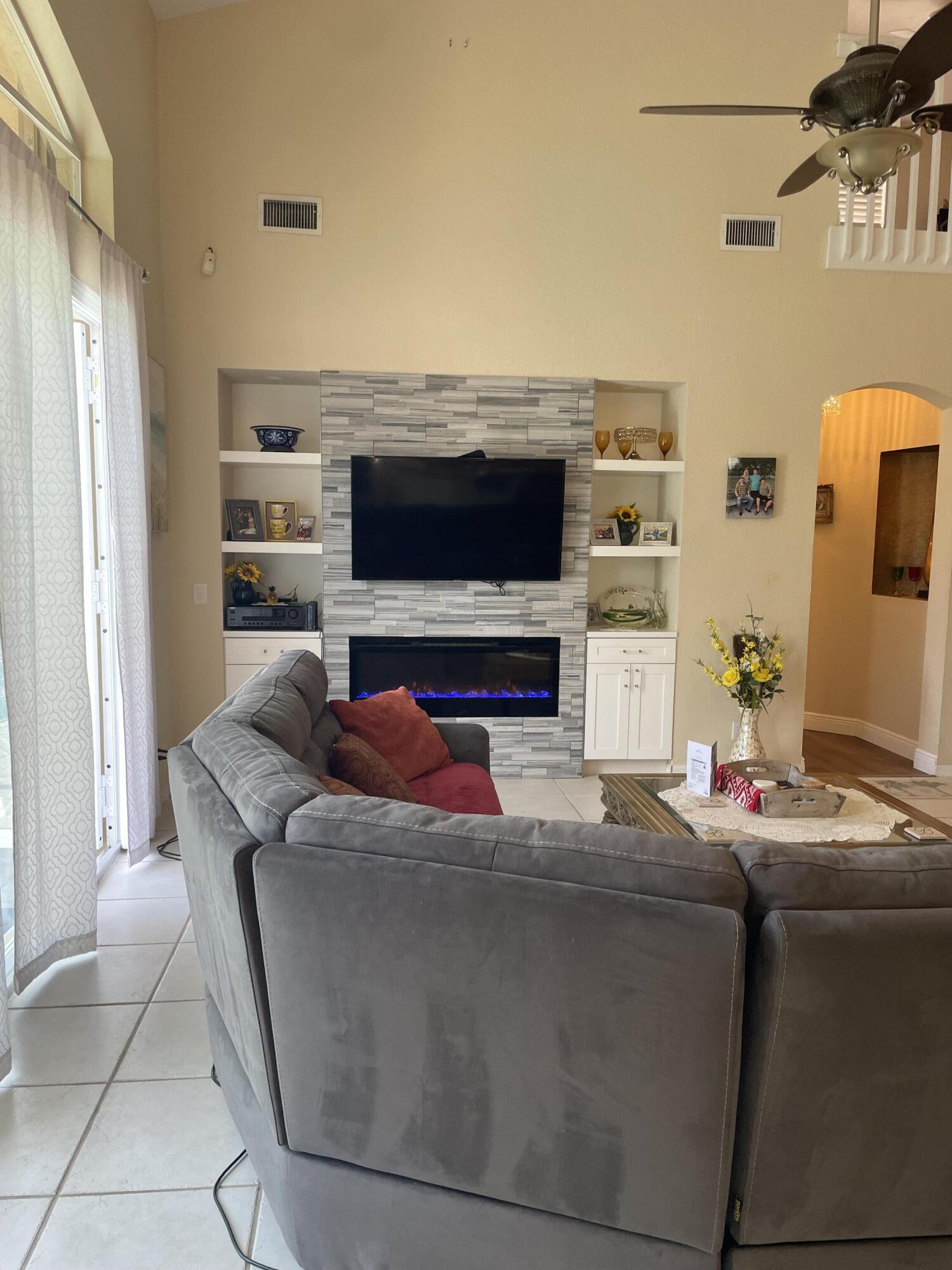 10037 Lexington Estates Boulevard