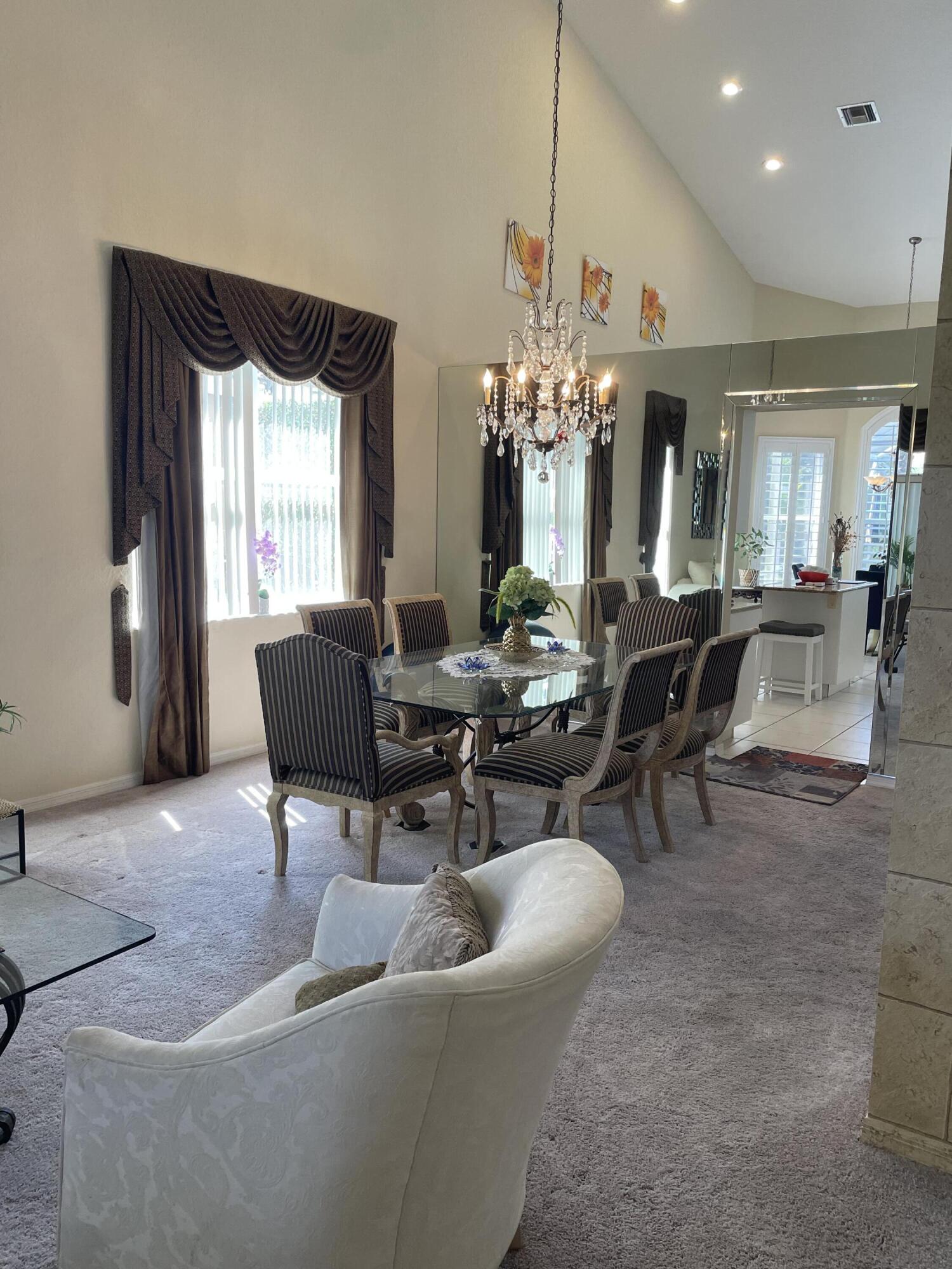 10037 Lexington Estates Boulevard