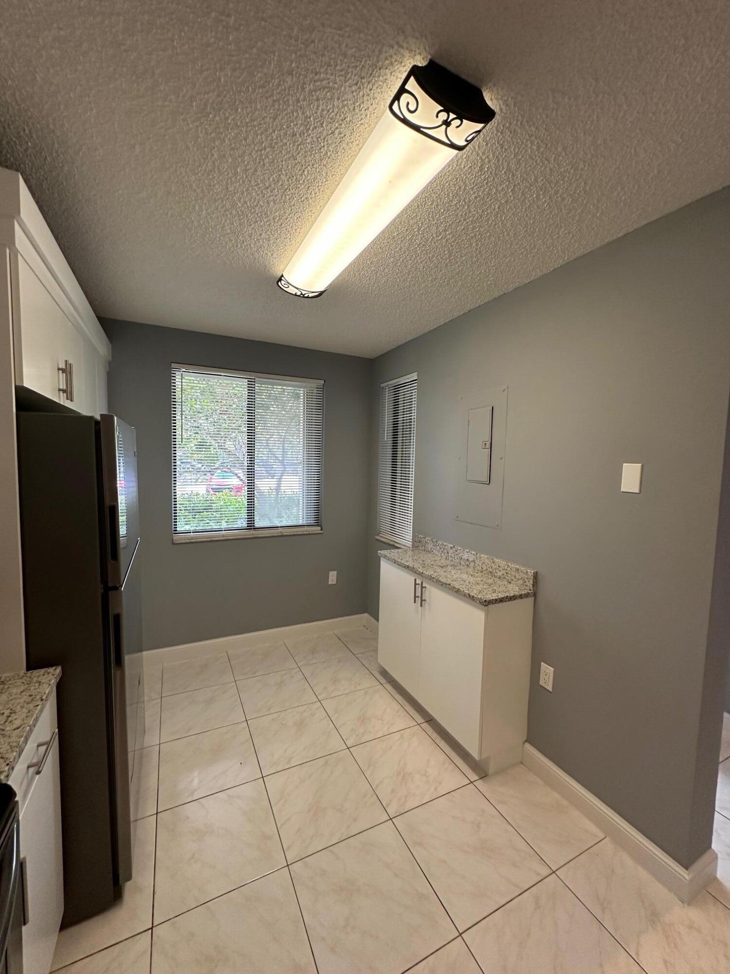 2741 Village 105 Boulevard 105