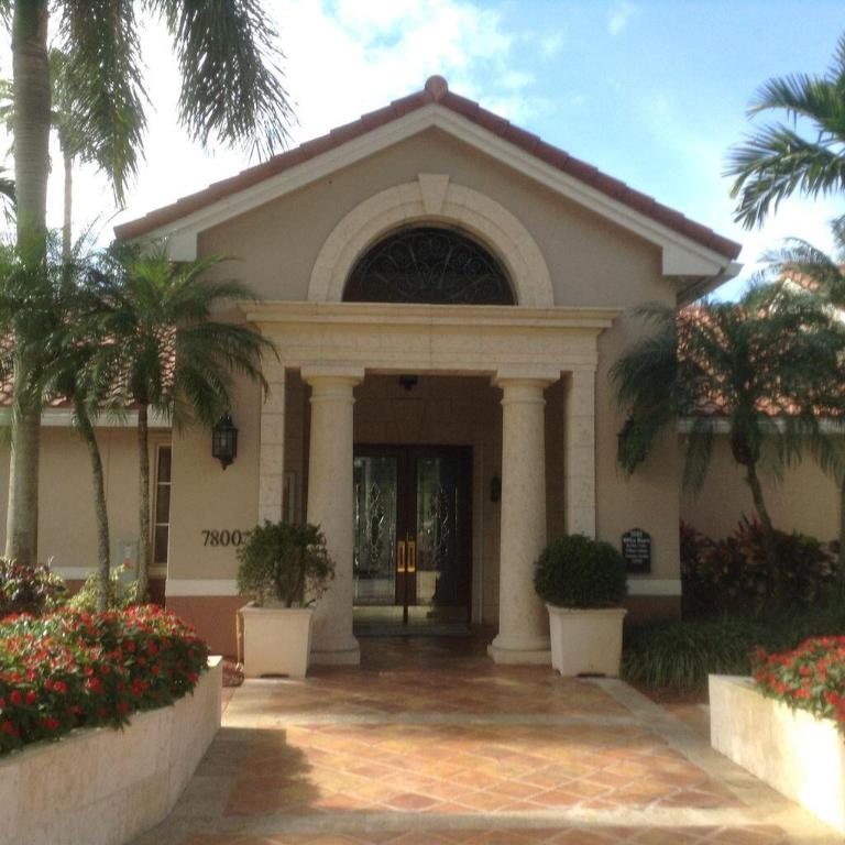 7832 Sonoma Springs Circle 101