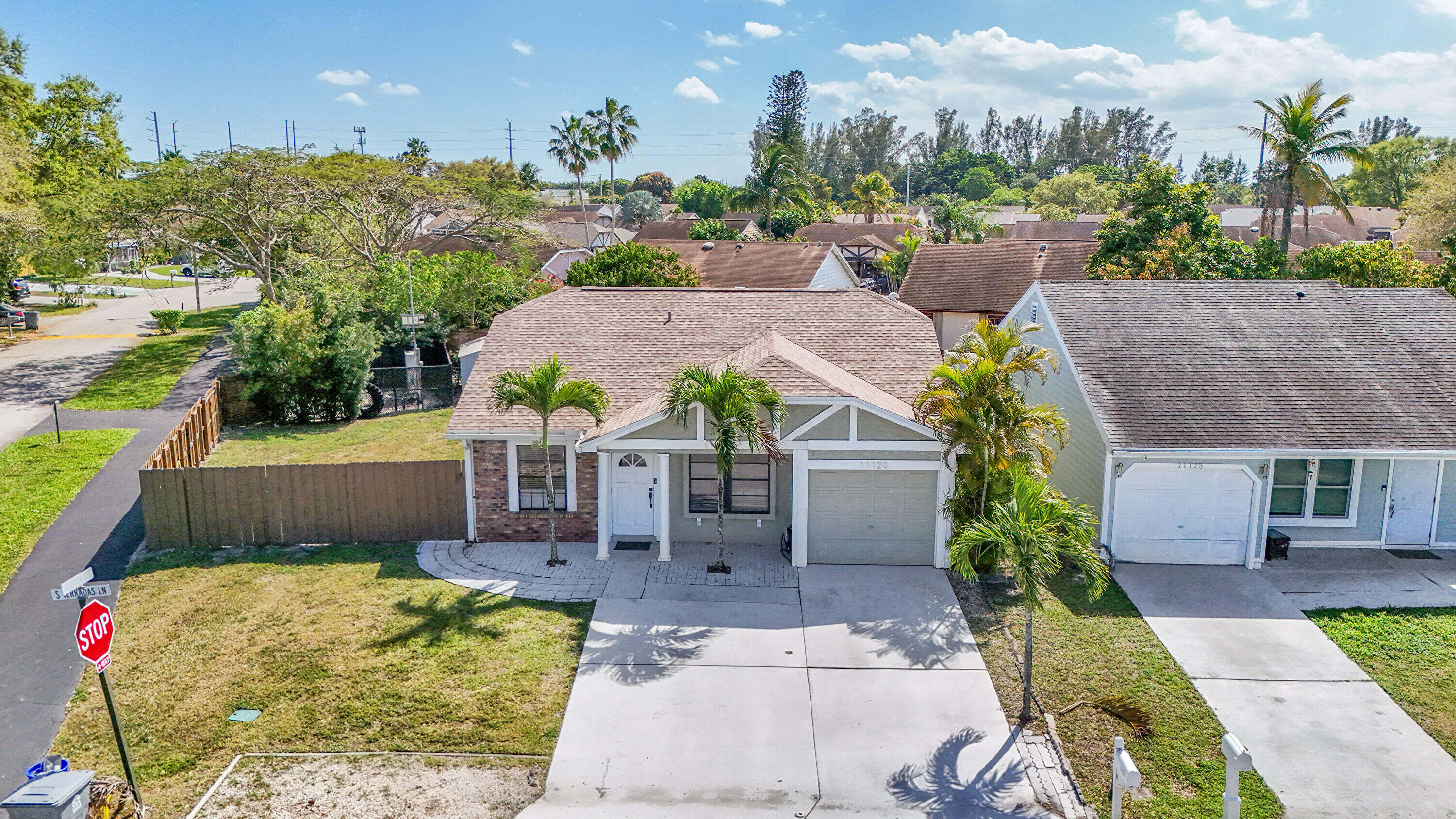 11120 N Terradas Lane