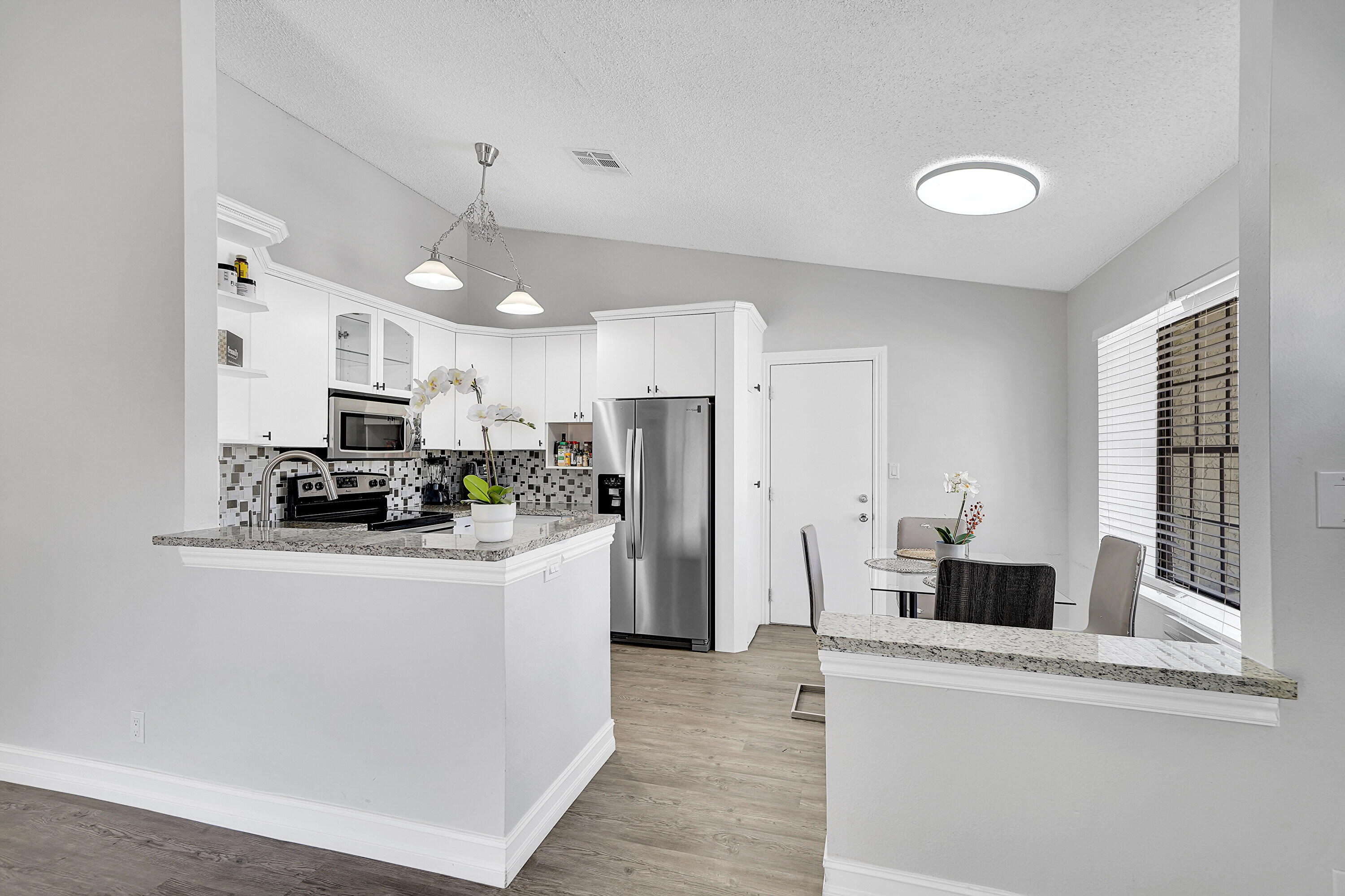 11120 N Terradas Lane