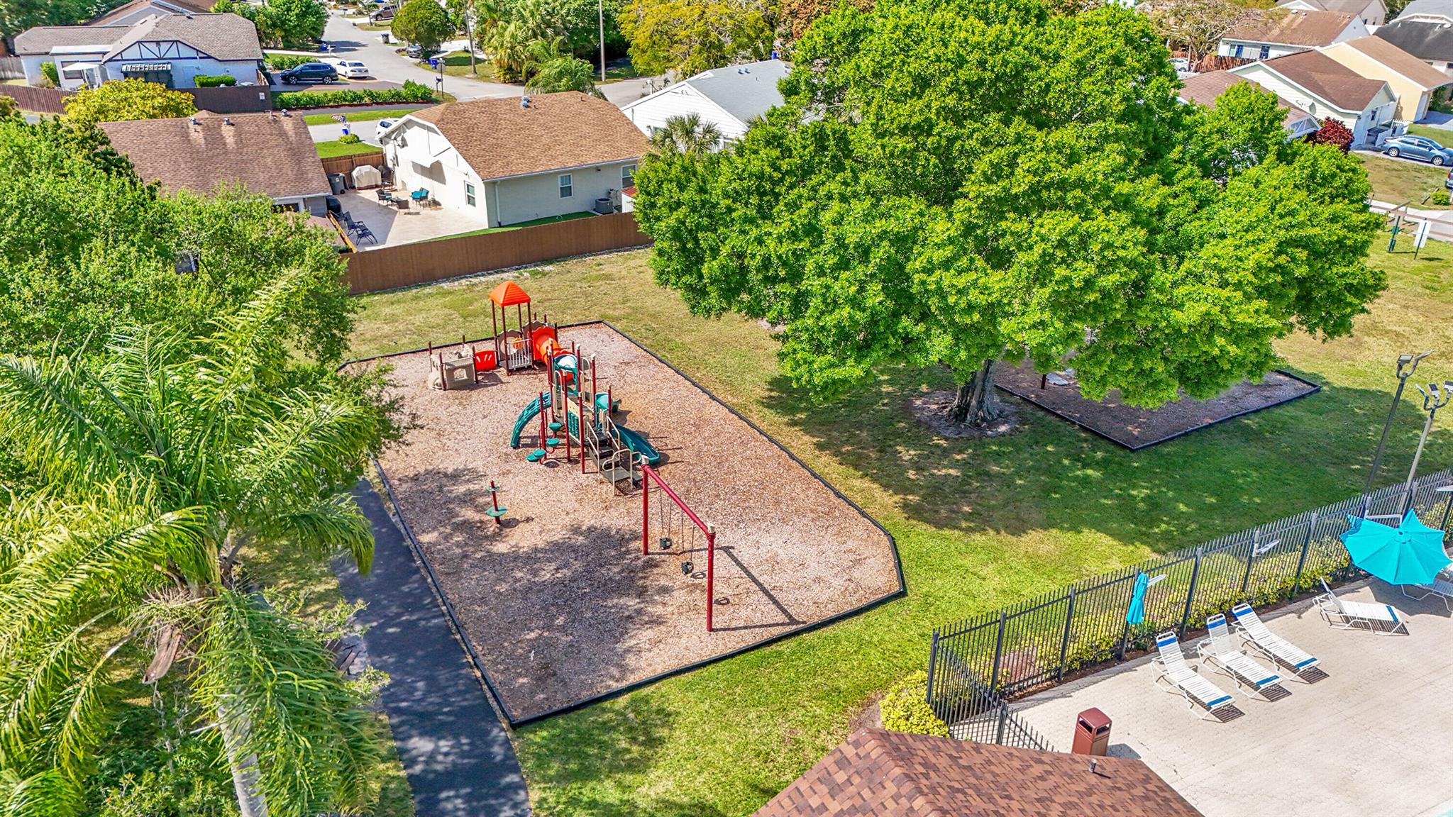 11120 N Terradas Lane