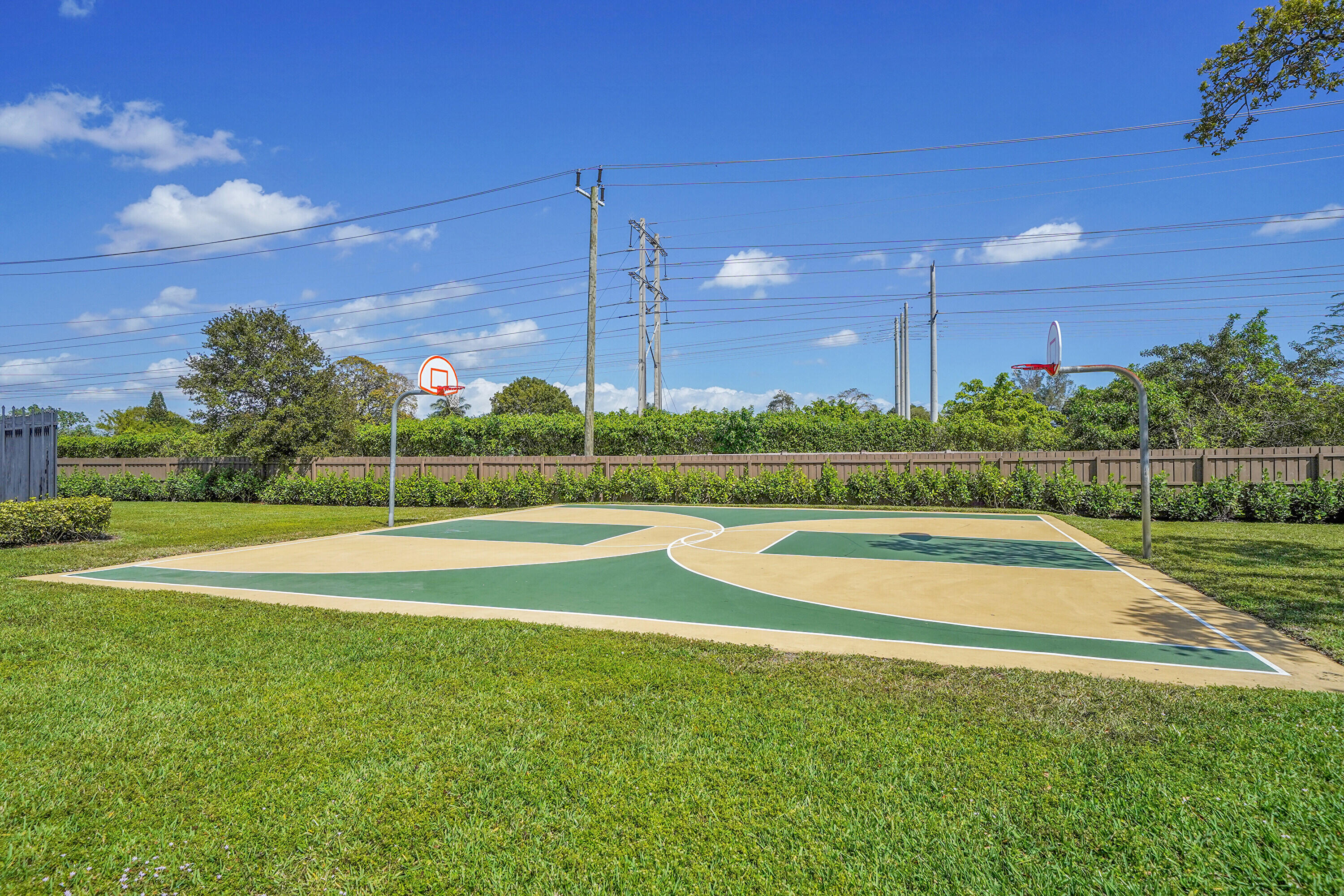 11120 N Terradas Lane