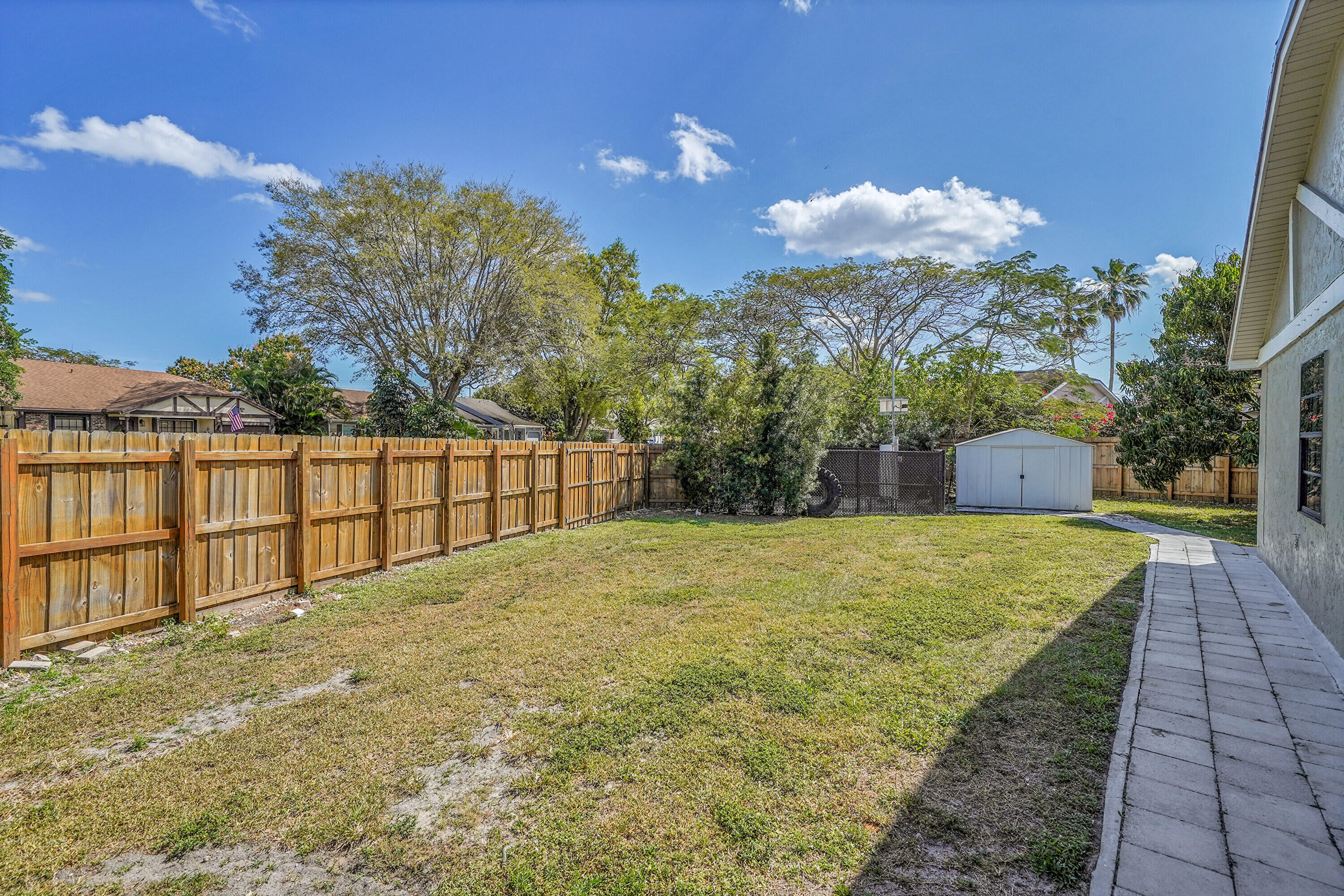 11120 N Terradas Lane