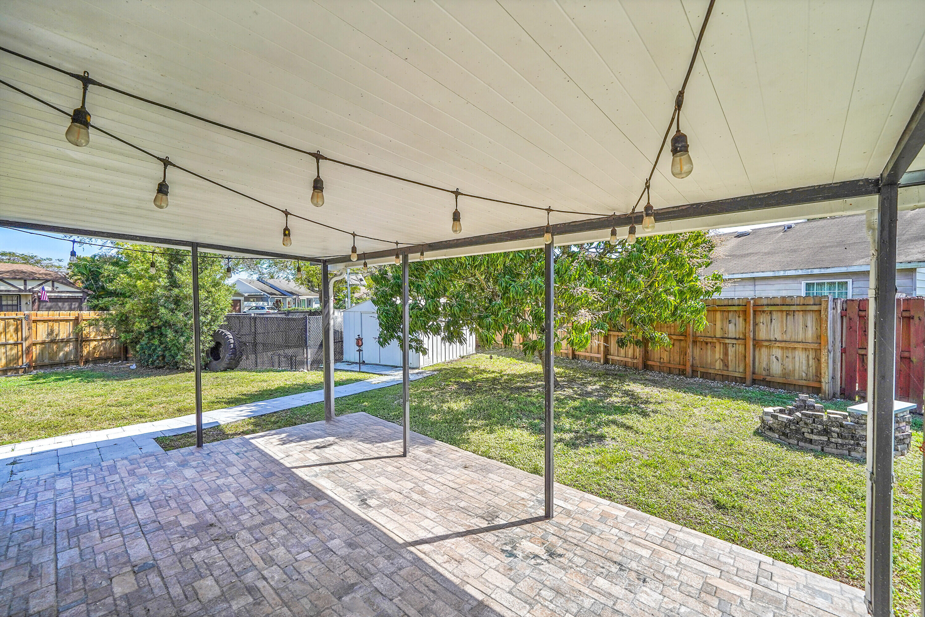 11120 N Terradas Lane