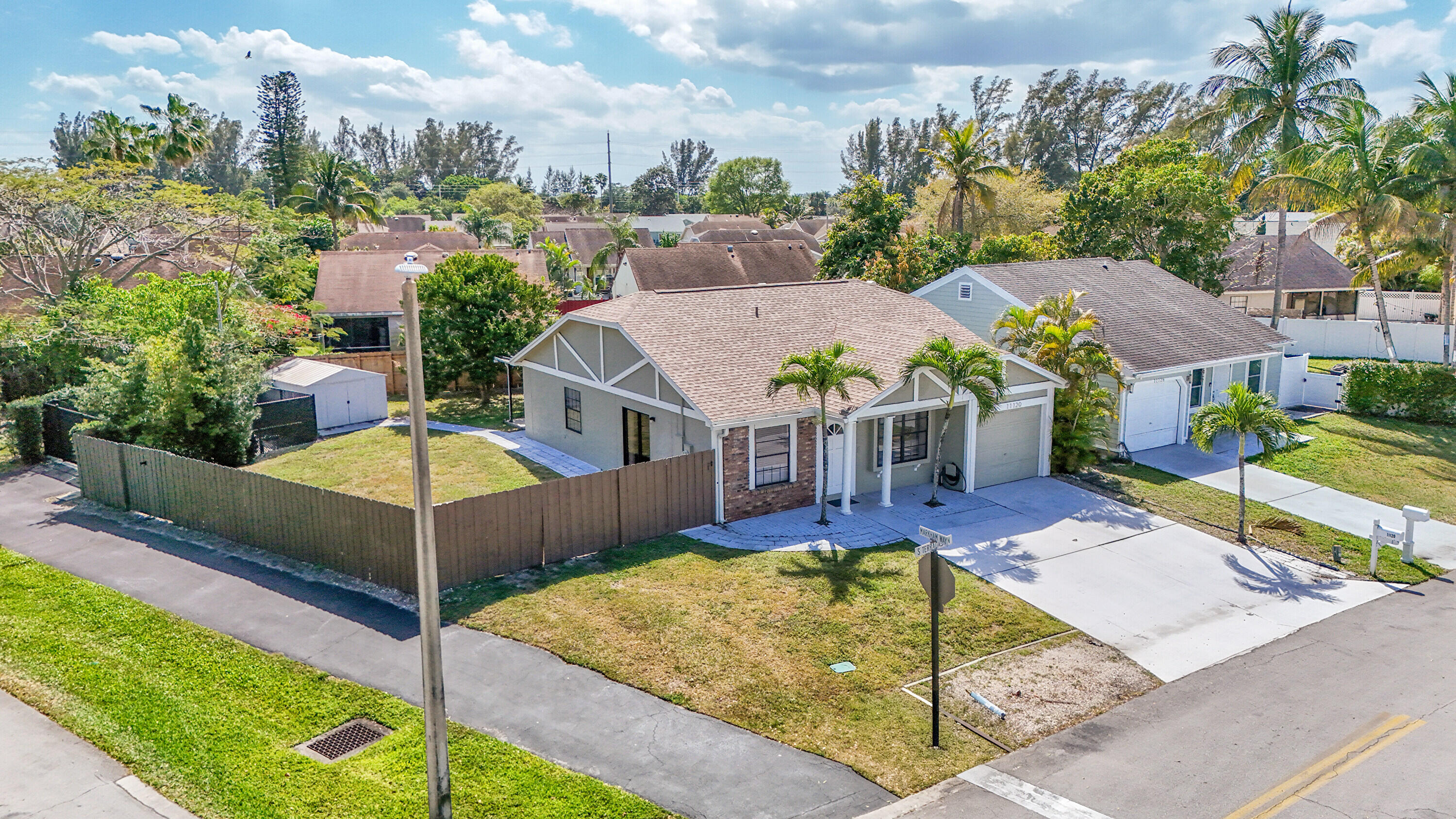 11120 N Terradas Lane