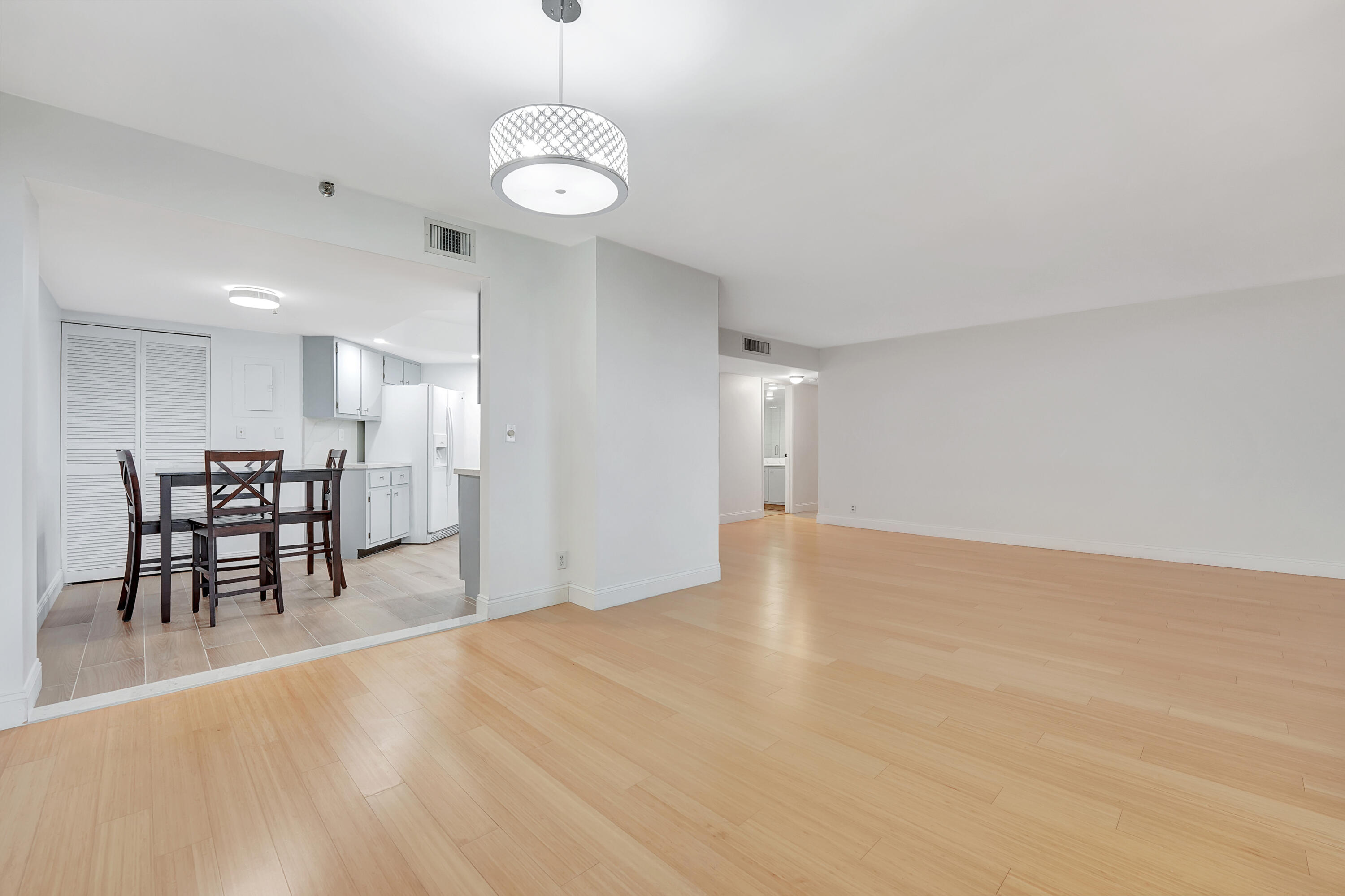 6372 La Costa Drive 403