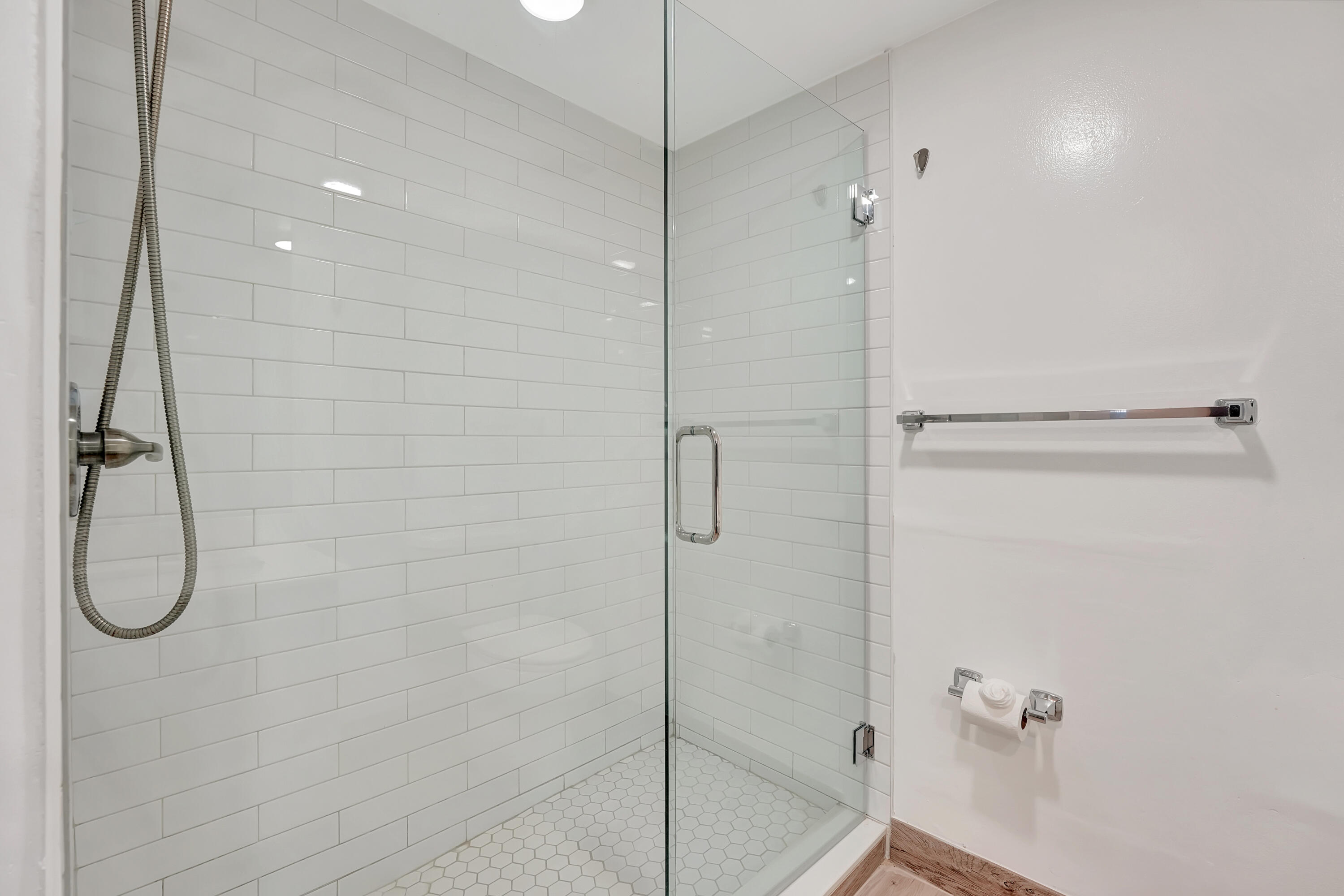 6372 La Costa Drive 403