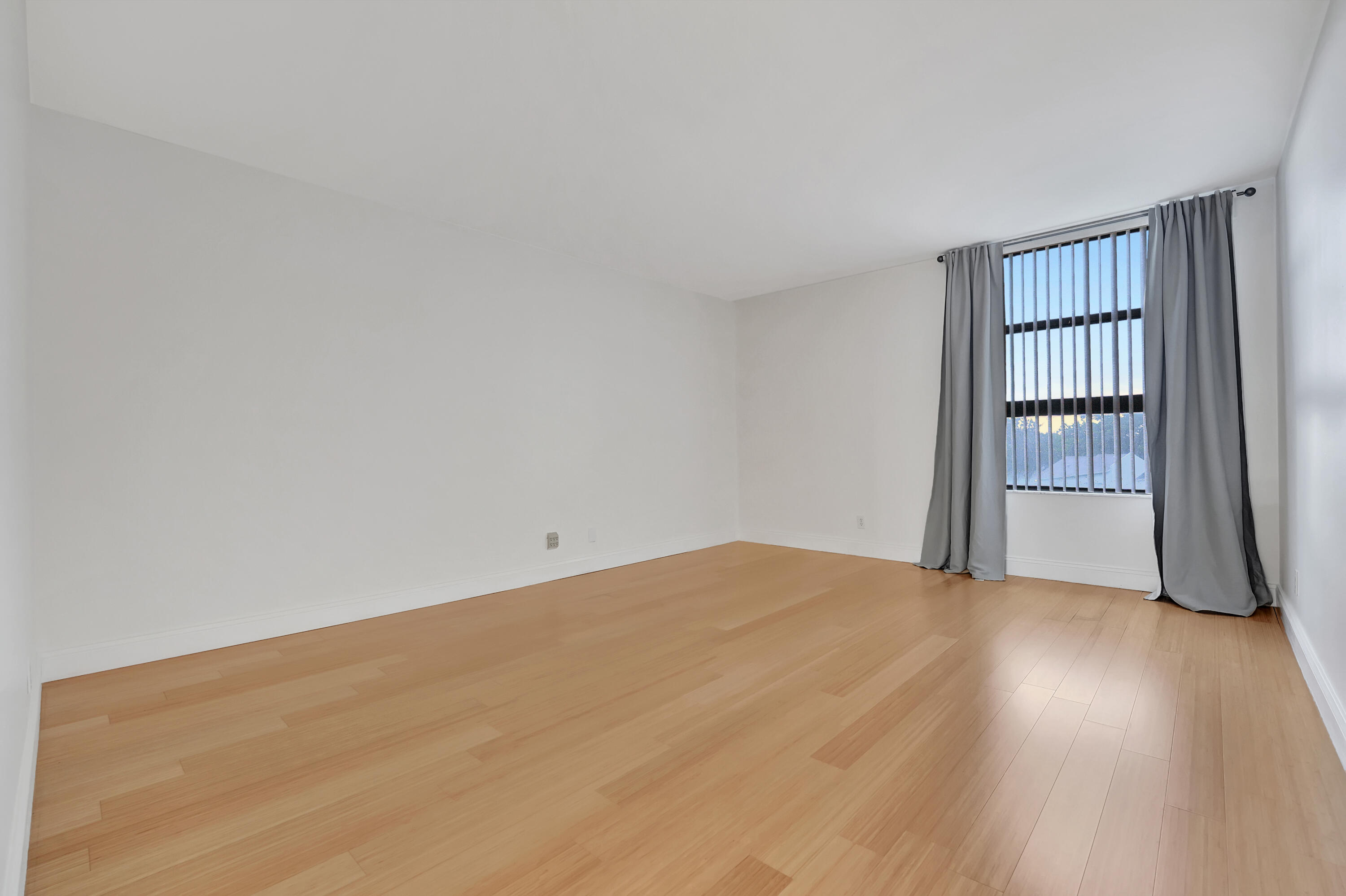6372 La Costa Drive 403