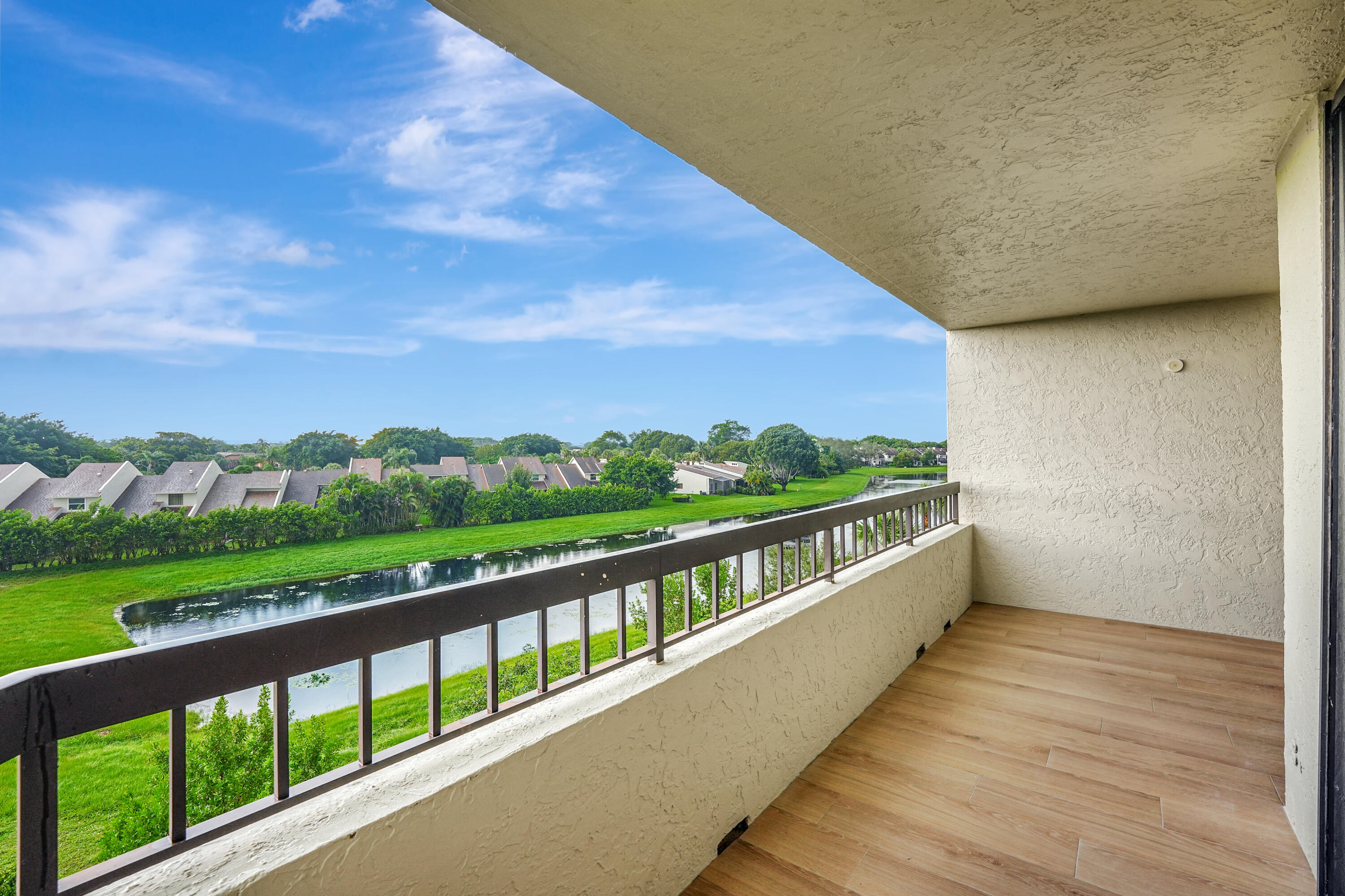 6372 La Costa Drive 403