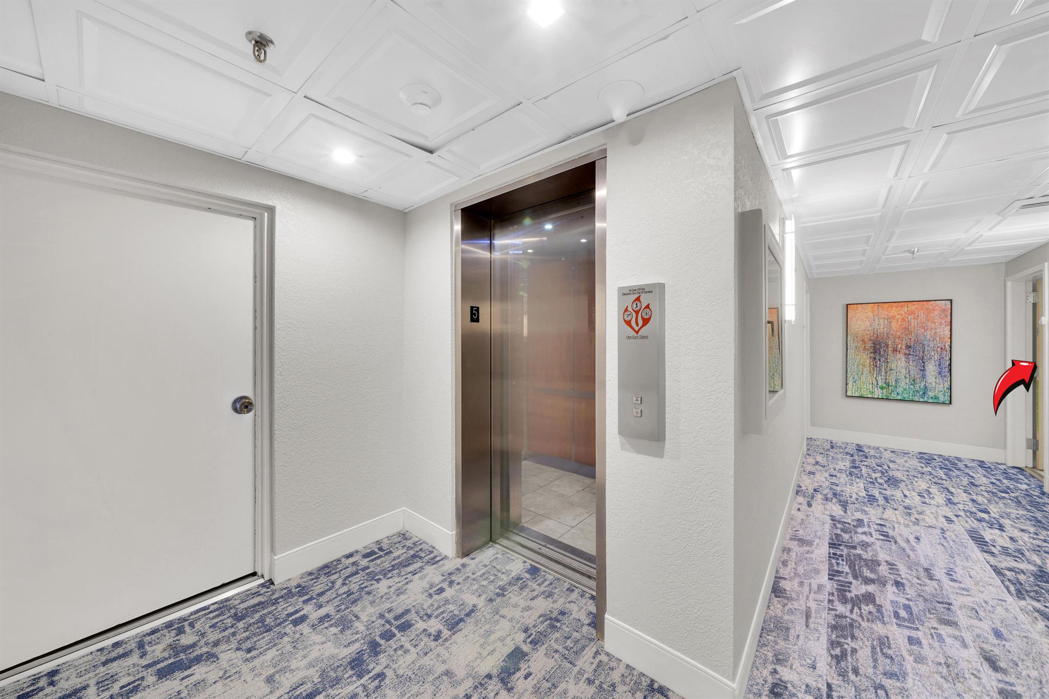 859 Jeffery Street 502