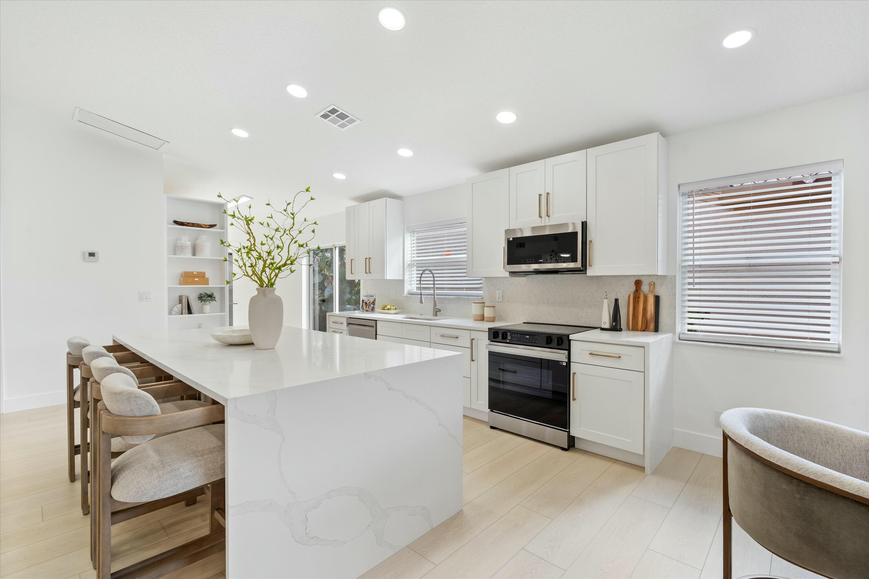 19891 Stockholm Drive