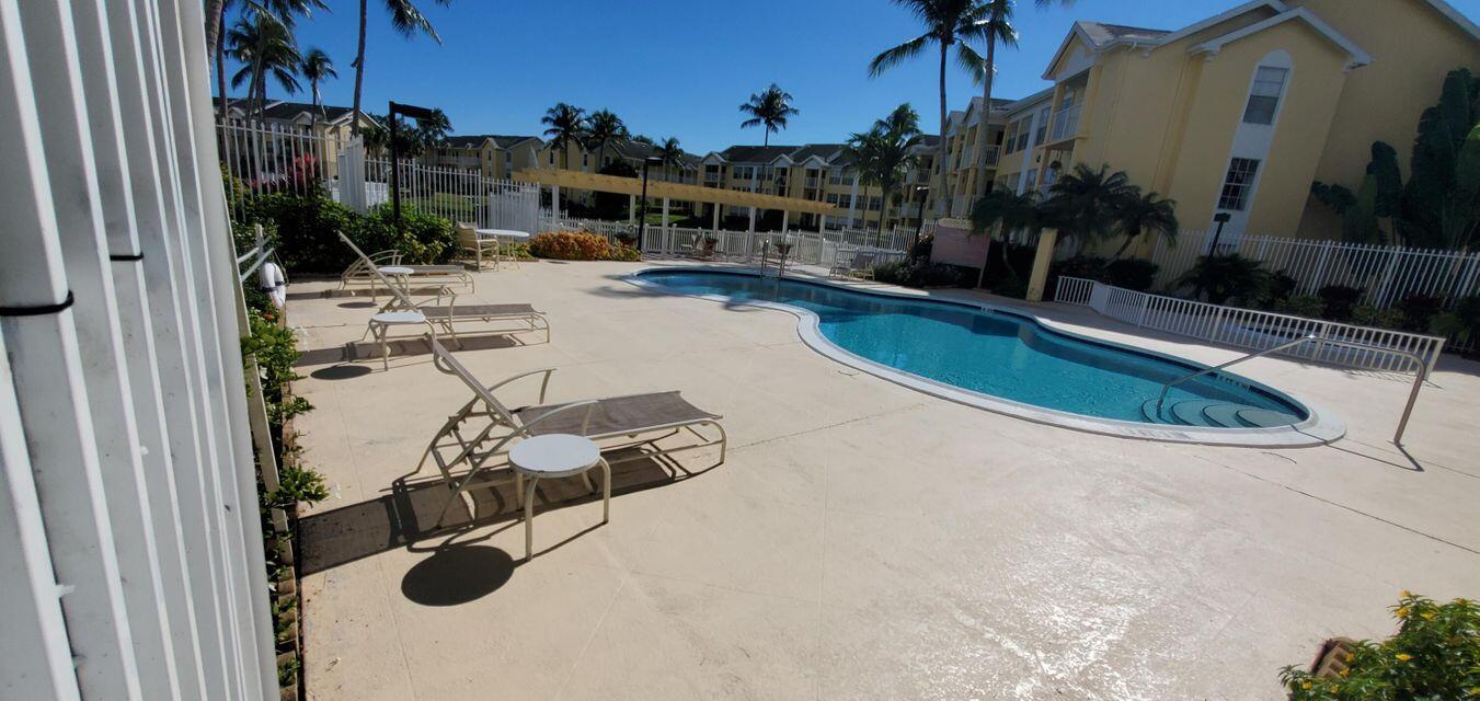 6292 La Costa Drive B