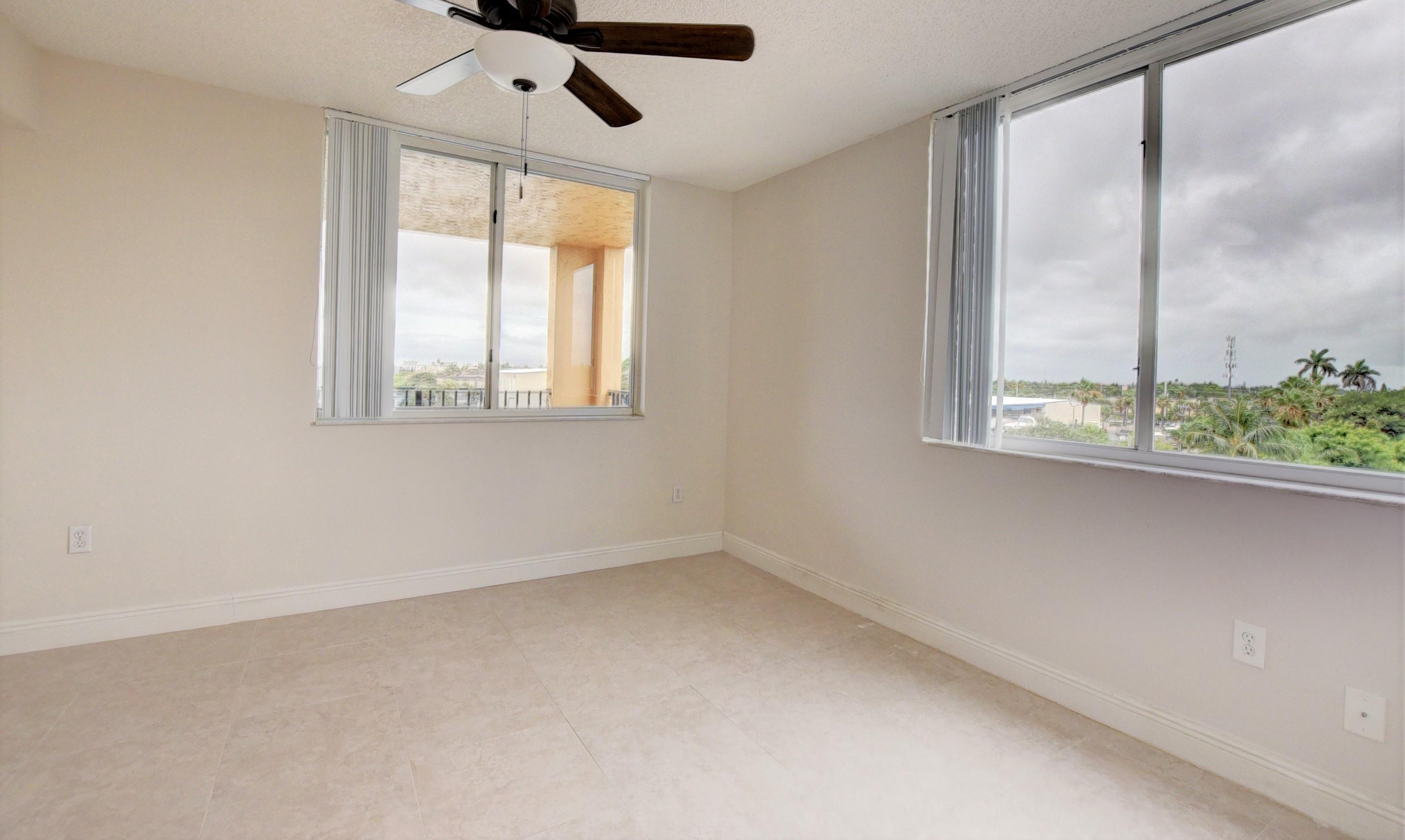 1200 Scotia Drive 508