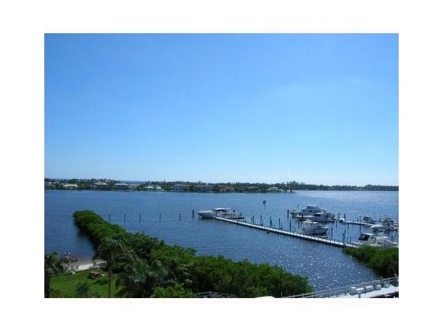 1200 Scotia Drive 508