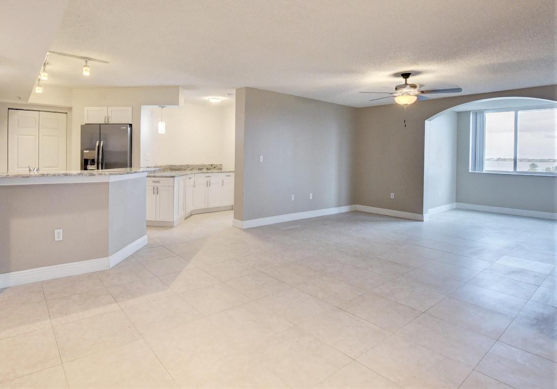 1200 Scotia Drive 508