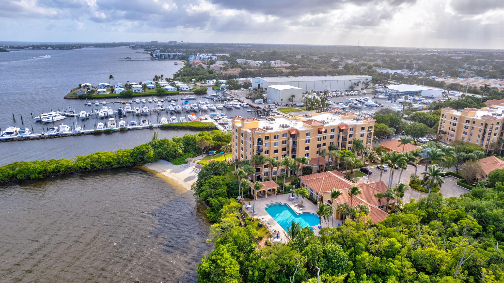 1200 Scotia Drive 508