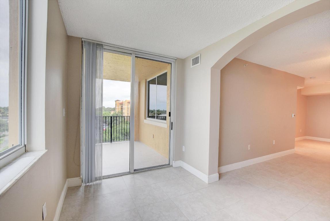 1200 Scotia Drive 508