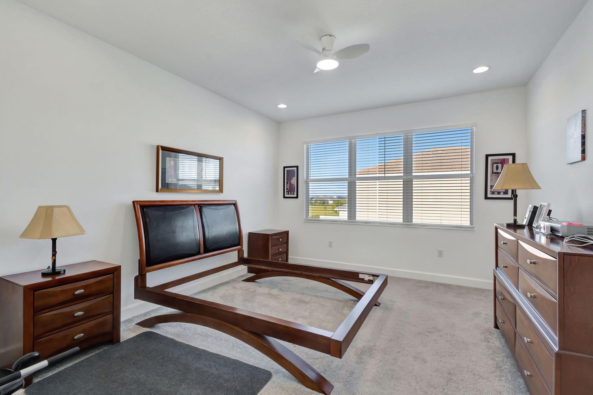 1396 Bushel Xing Crossing