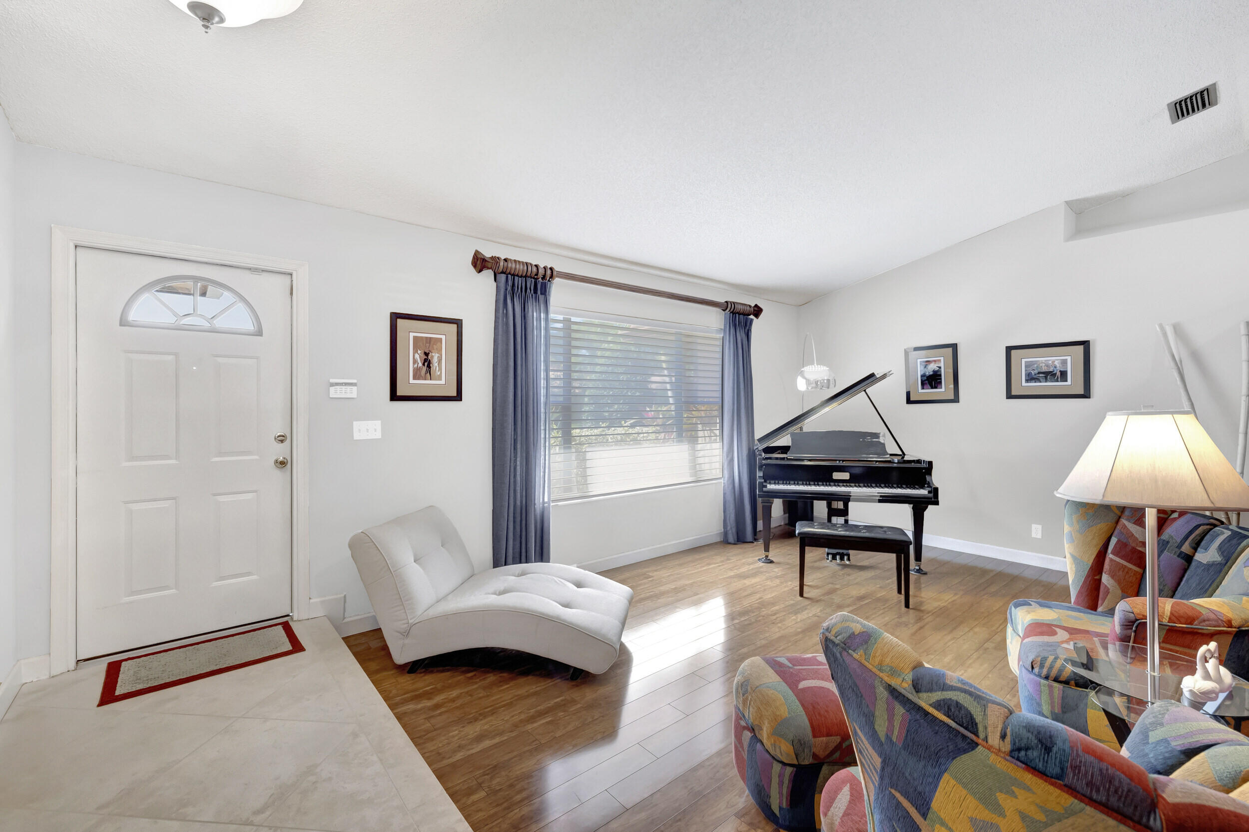 1912 NW 80th Avenue W