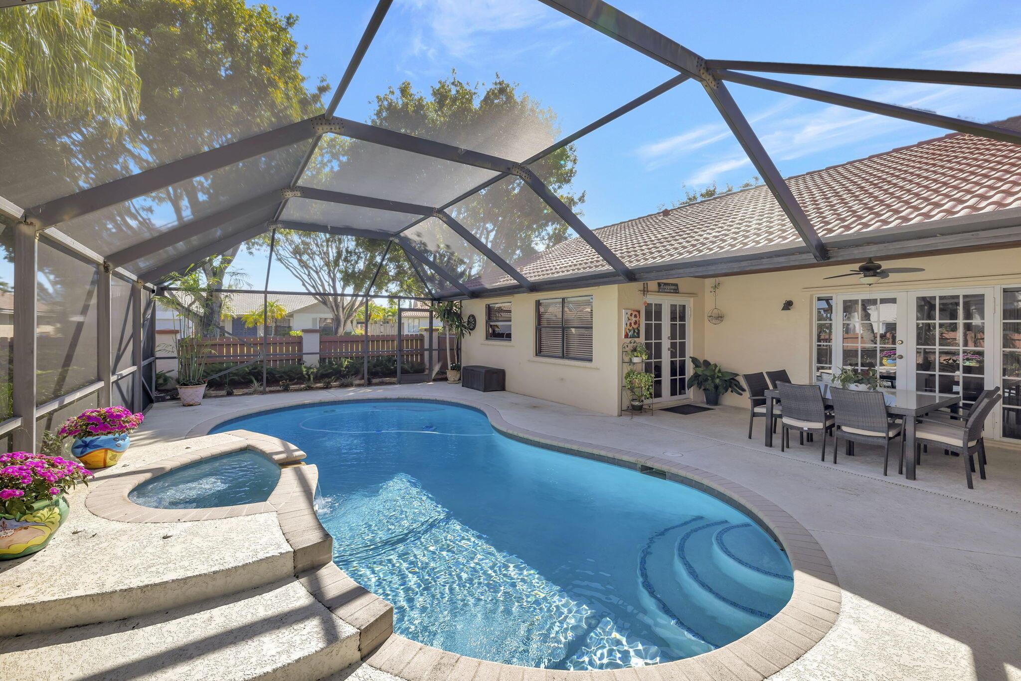 1912 NW 80th Avenue W