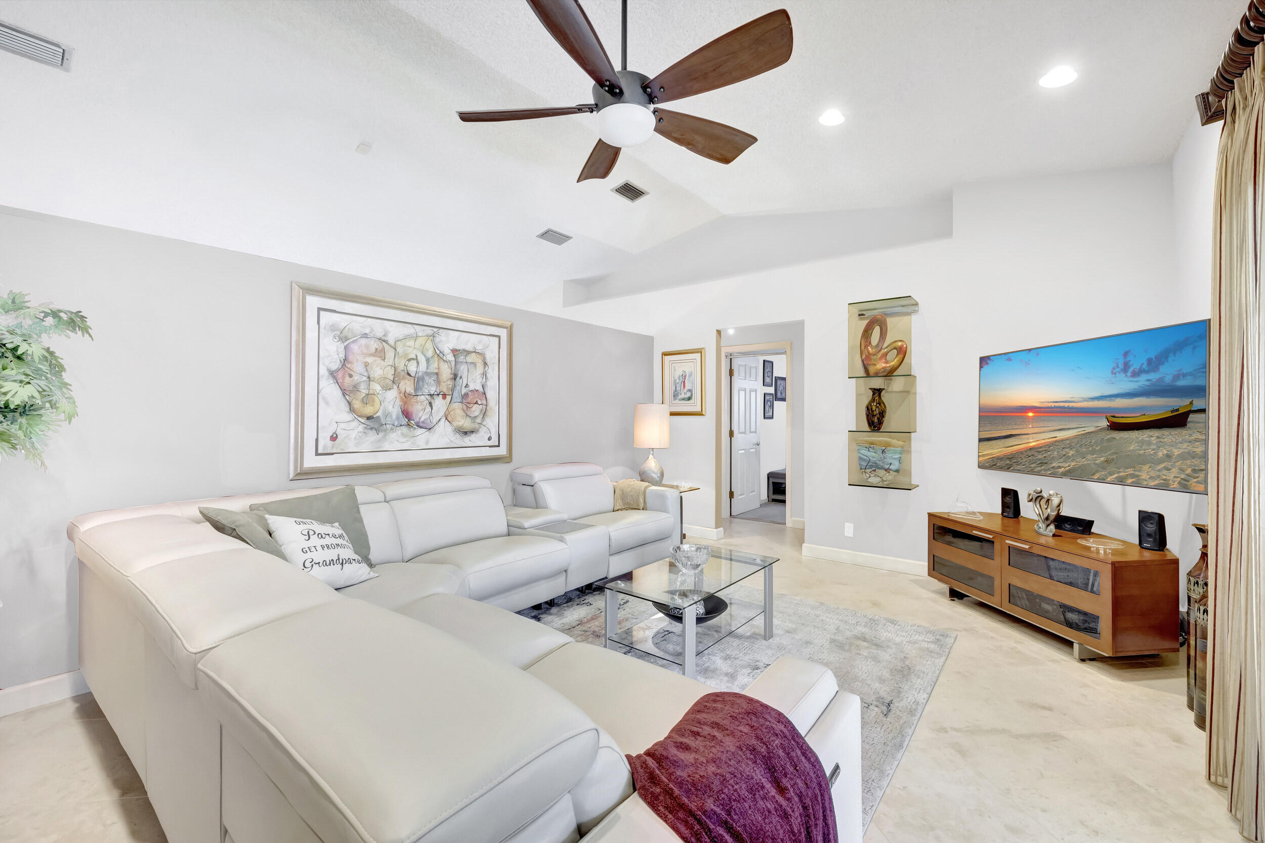 1912 NW 80th Avenue W