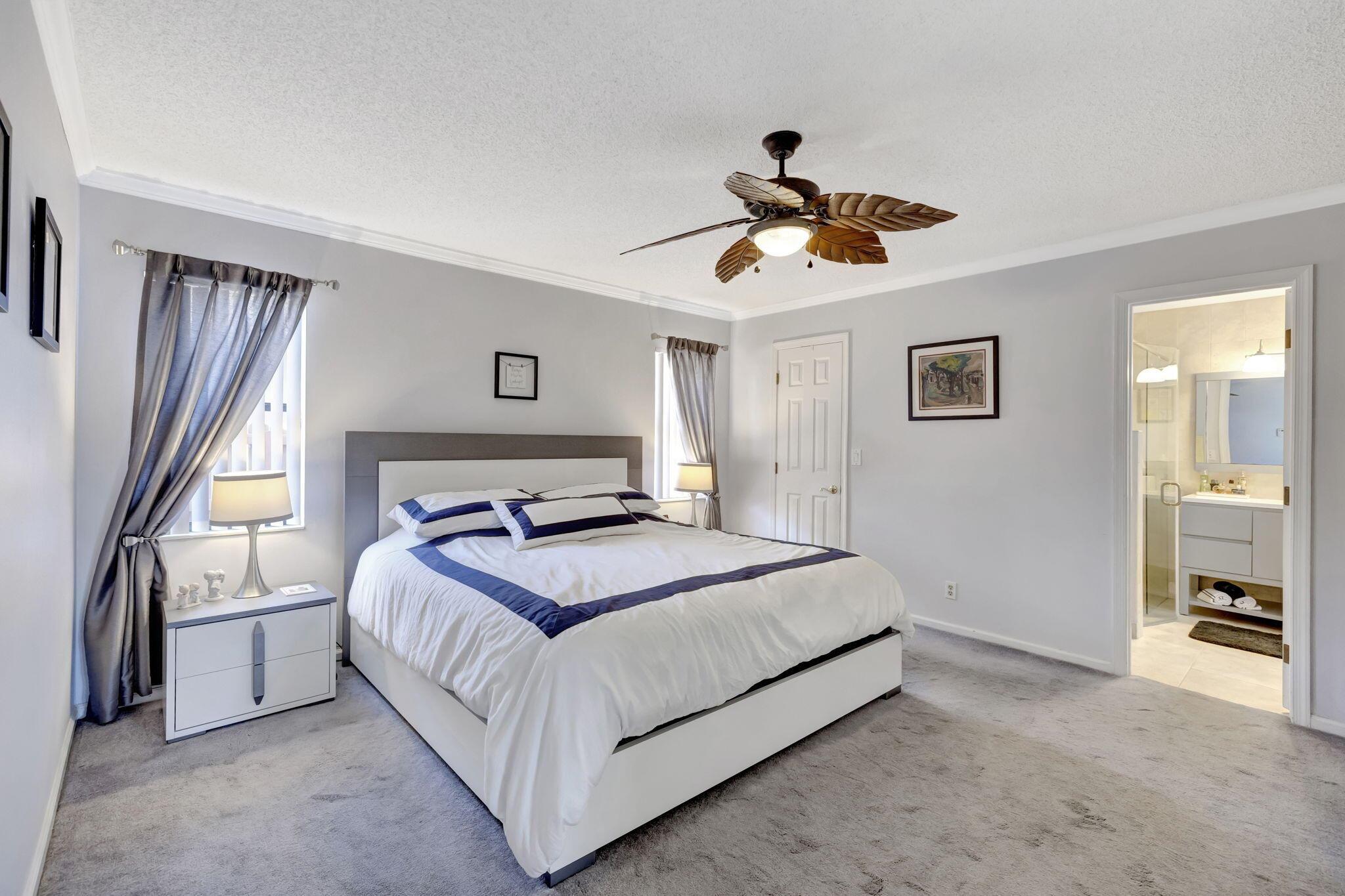 1912 NW 80th Avenue W