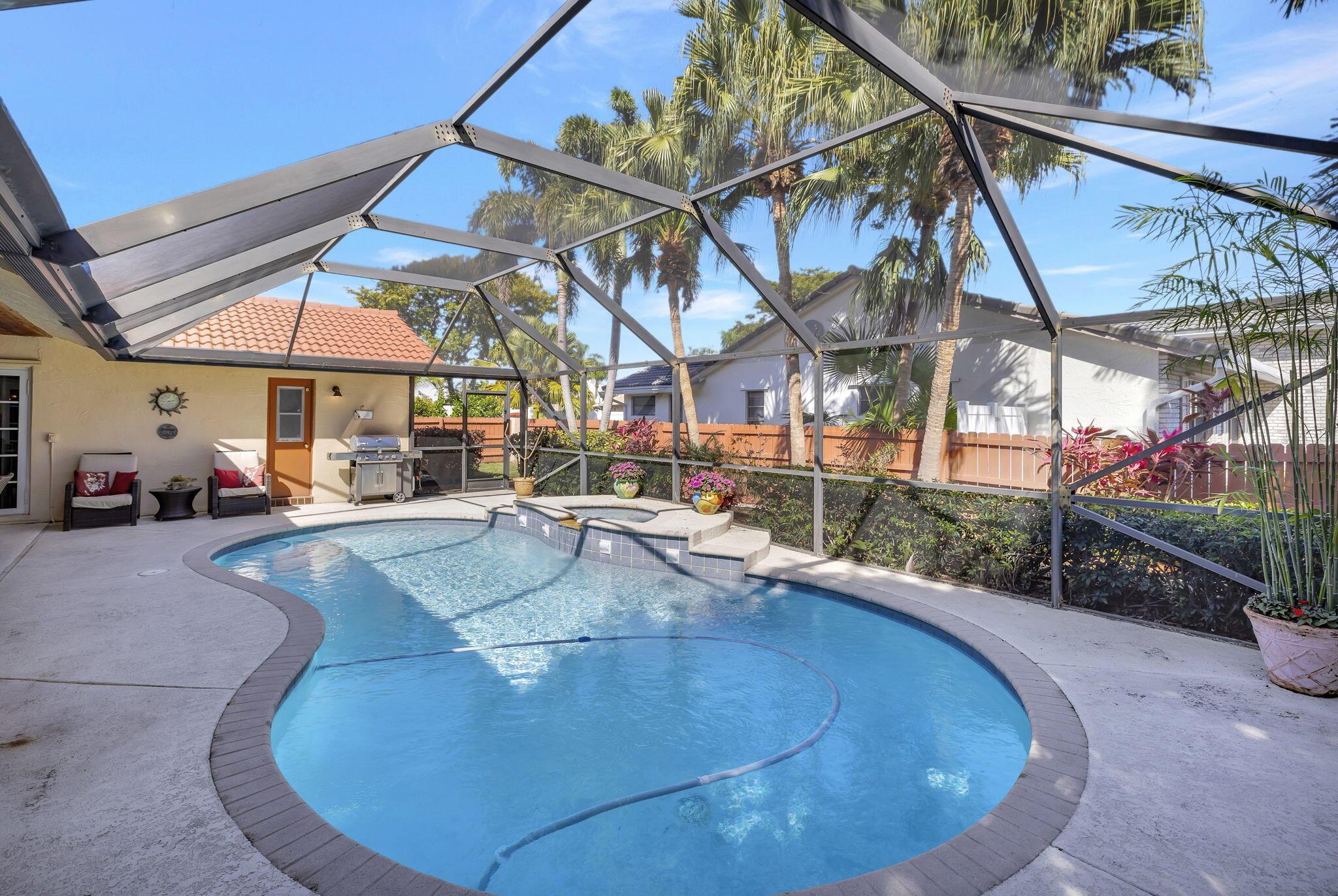 1912 NW 80th Avenue W