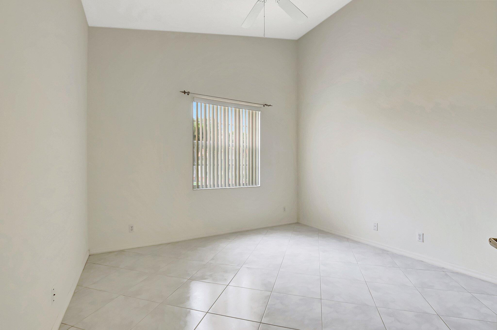 6277 Heliconia Road