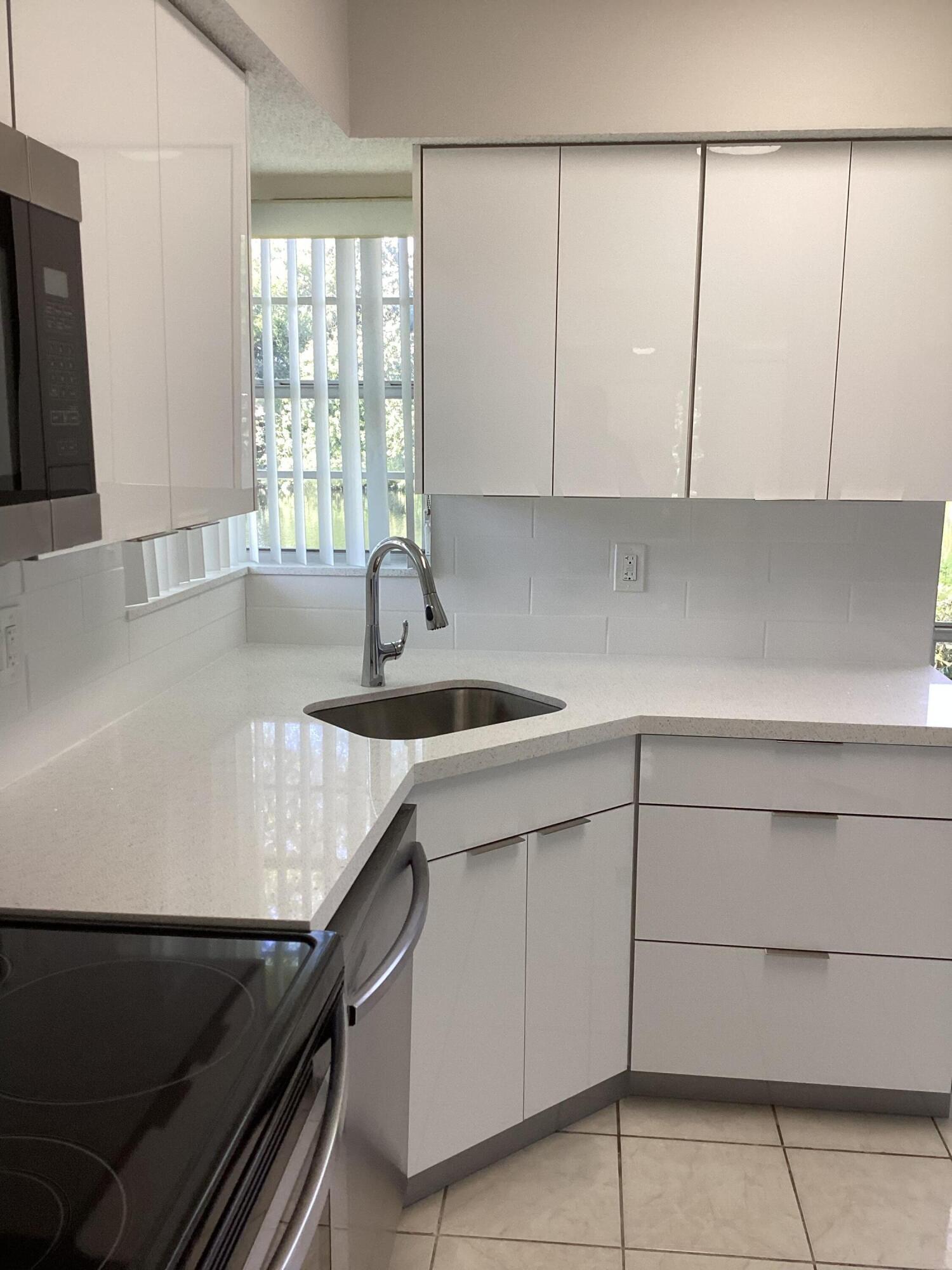 17288 Boca Club Boulevard 2001