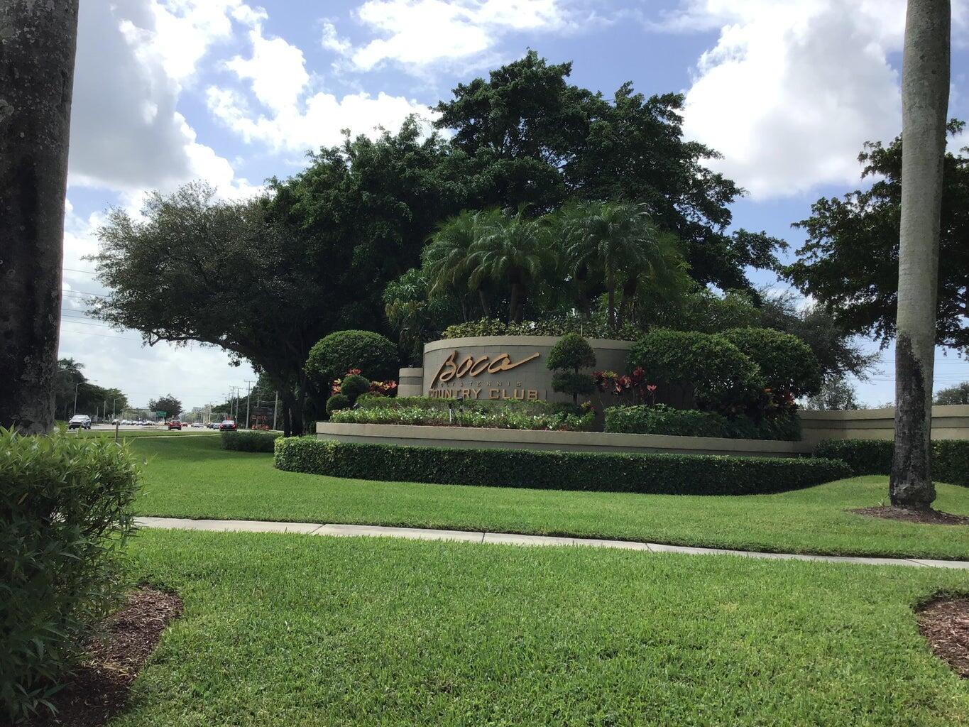 17288 Boca Club Boulevard 2001