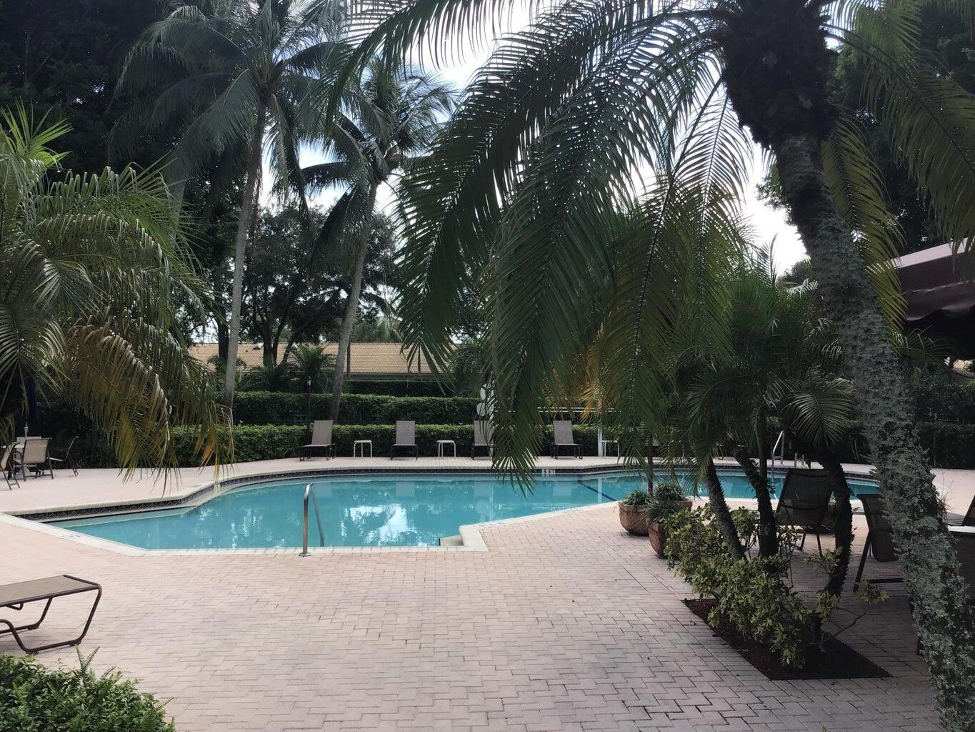 17288 Boca Club Boulevard 2001