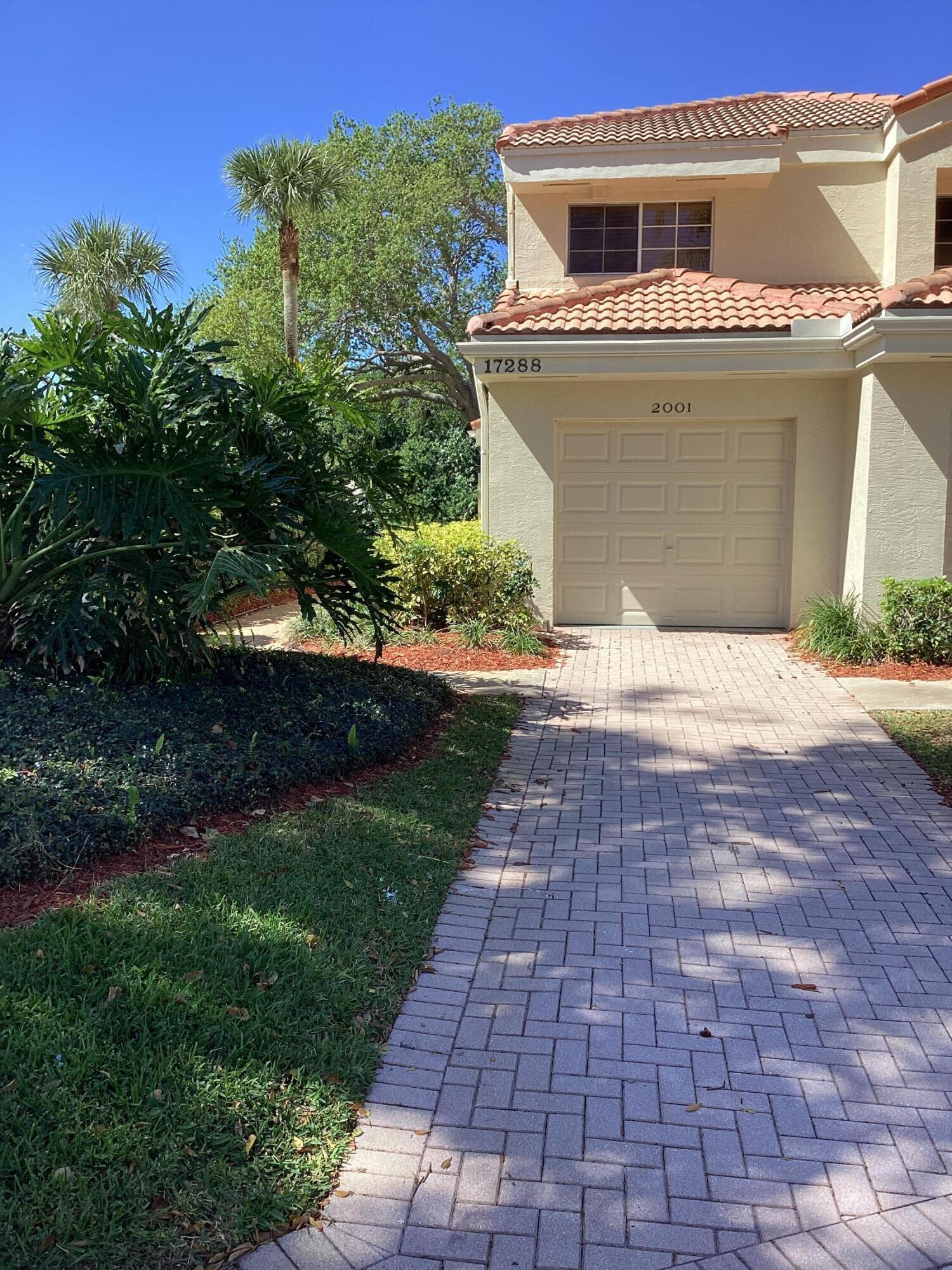 17288 Boca Club Boulevard 2001