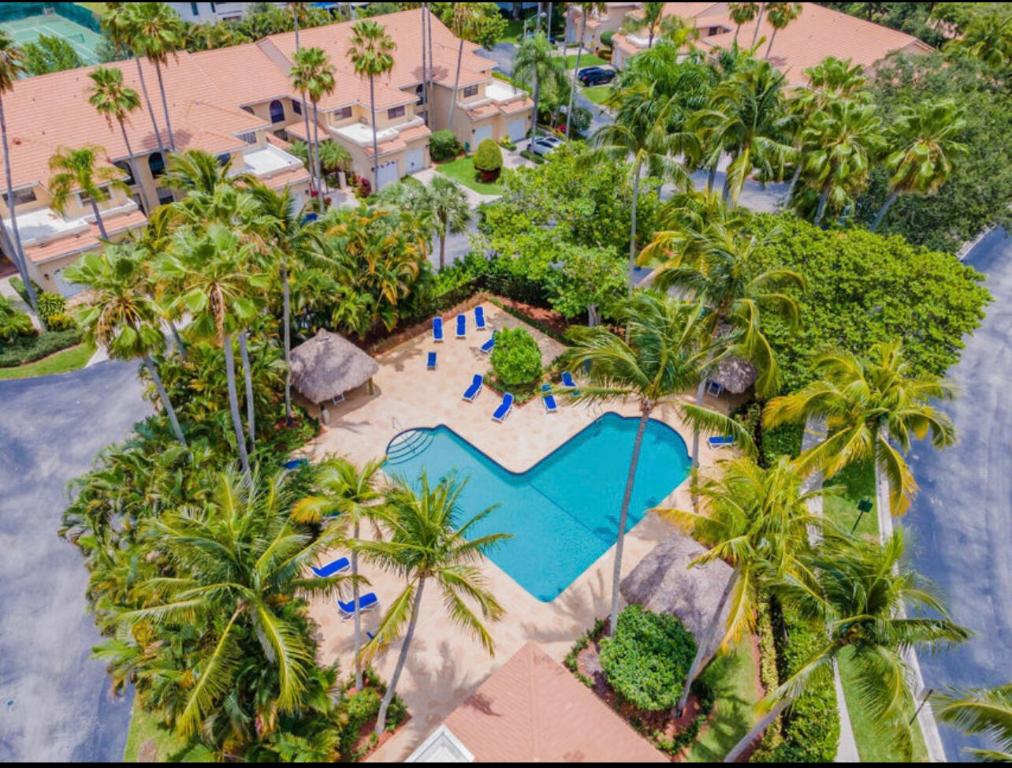 6666 Montego Bay Boulevard E