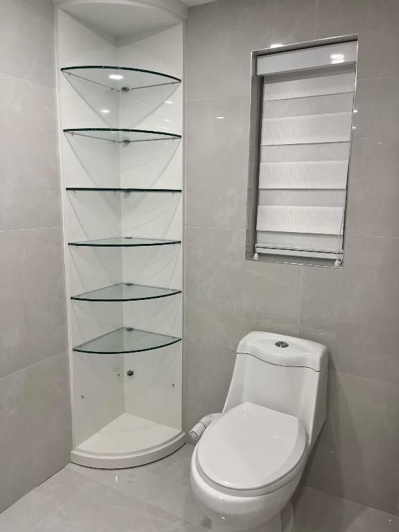 1180 S Ocean Boulevard 8-A