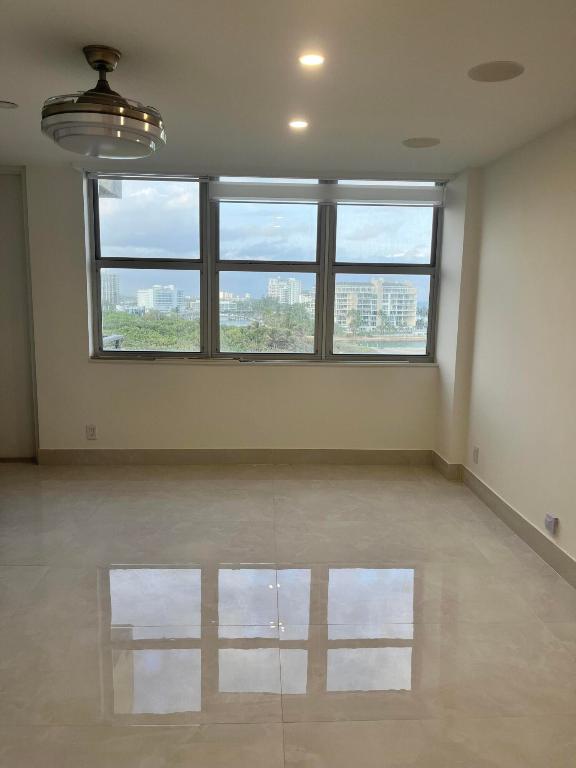 1180 S Ocean Boulevard 8-A