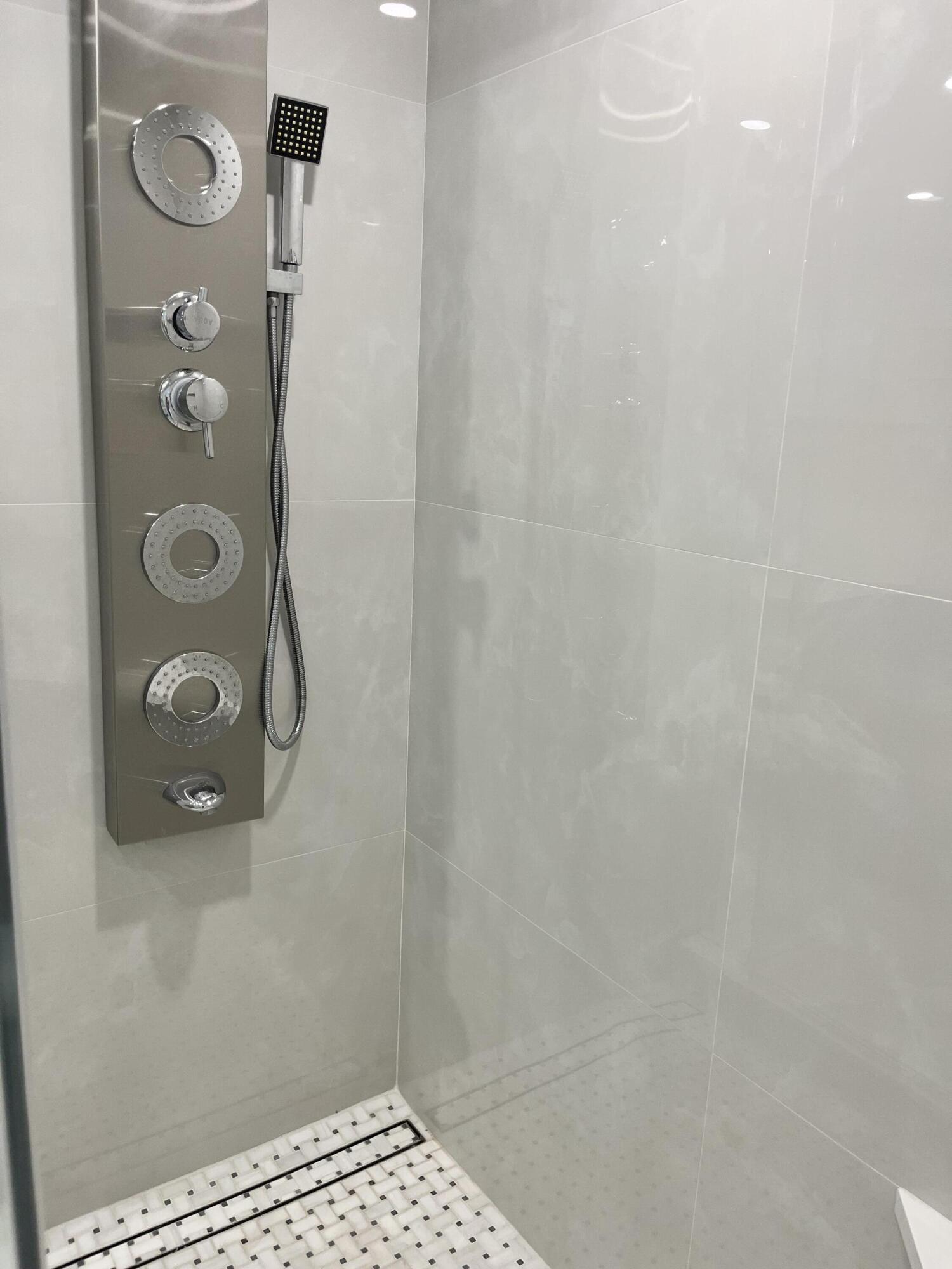 1180 S Ocean Boulevard 8-A