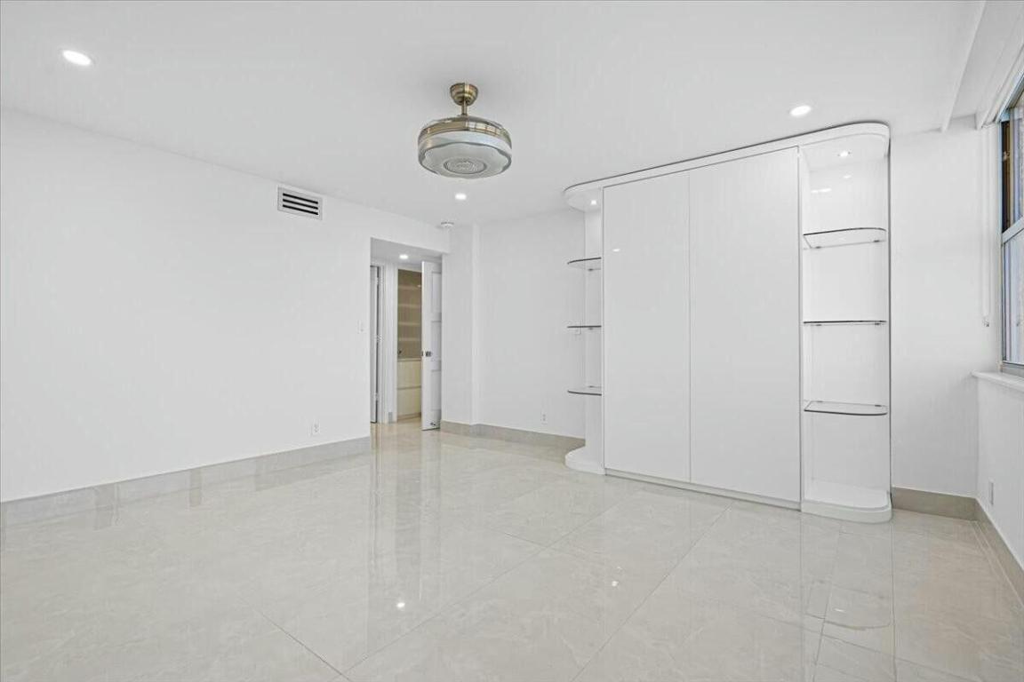 1180 S Ocean Boulevard 8-A