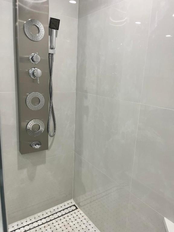 1180 S Ocean Boulevard 8-A