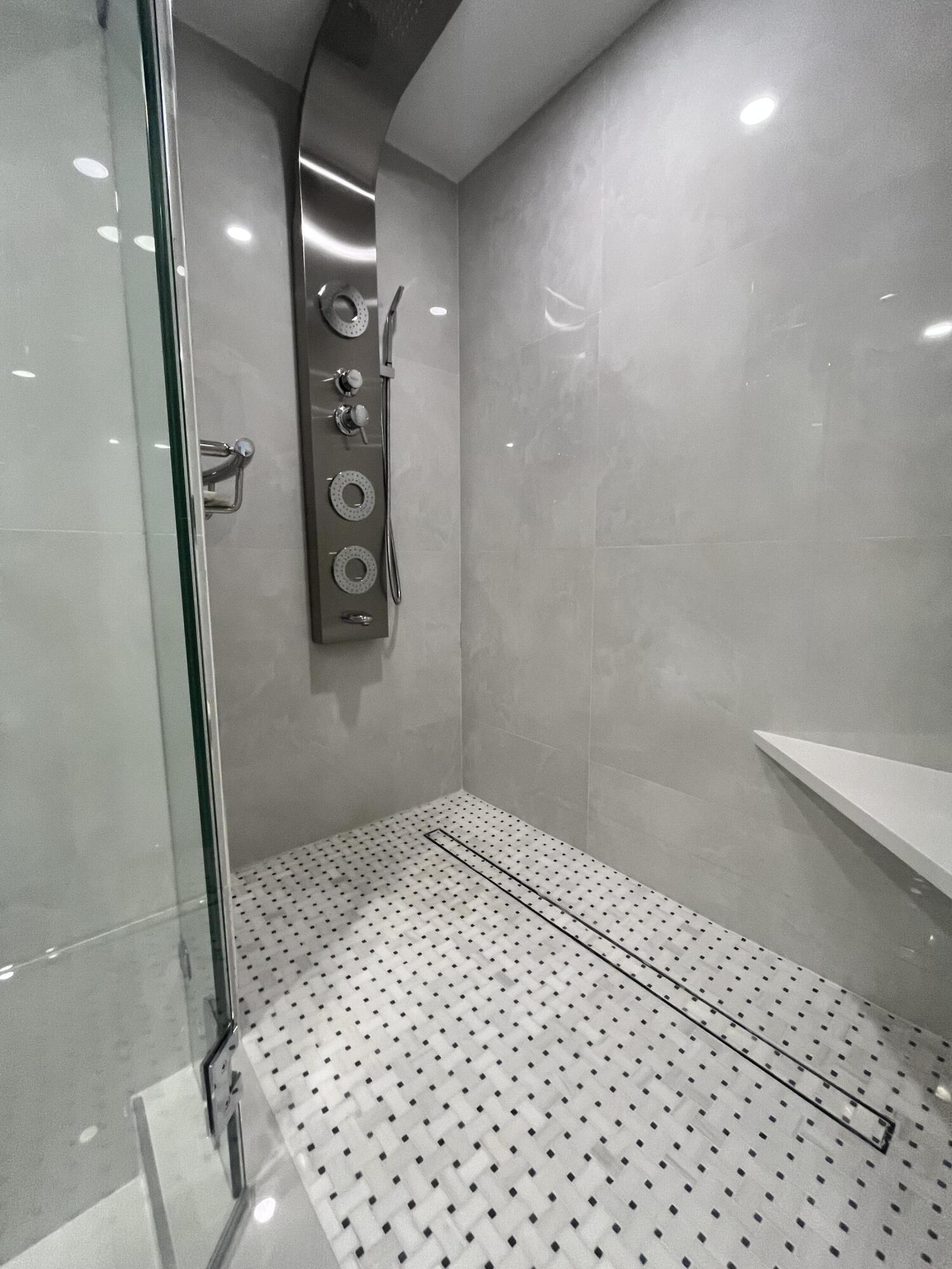 1180 S Ocean Boulevard 8-A