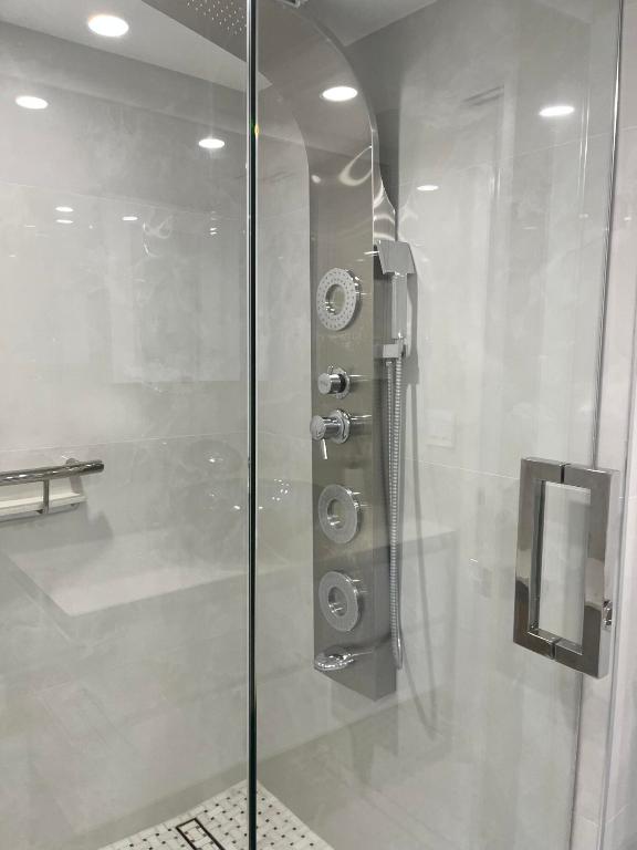 1180 S Ocean Boulevard 8-A