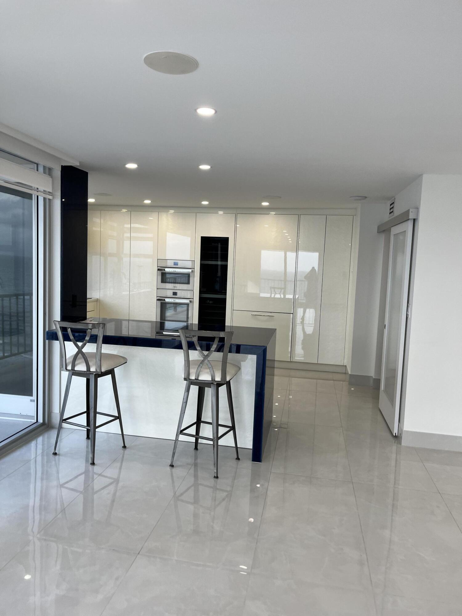 1180 S Ocean Boulevard 8-A