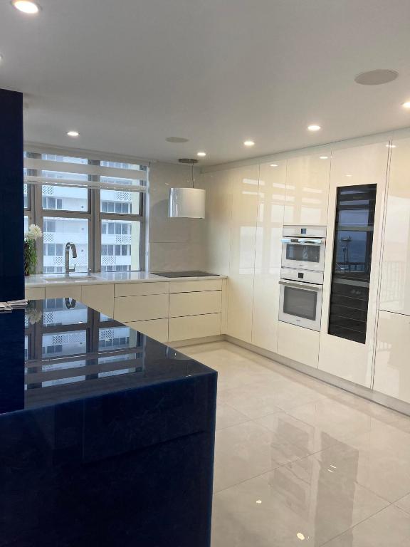 1180 S Ocean Boulevard 8-A