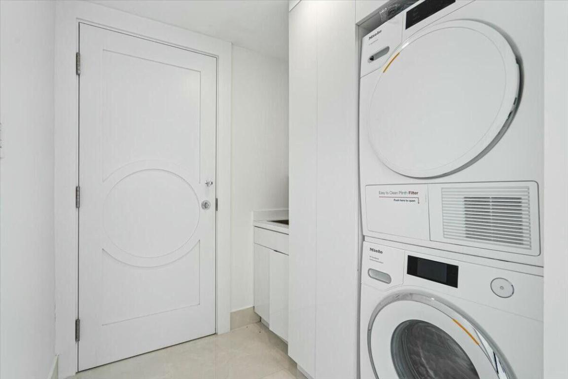 1180 S Ocean Boulevard 8-A